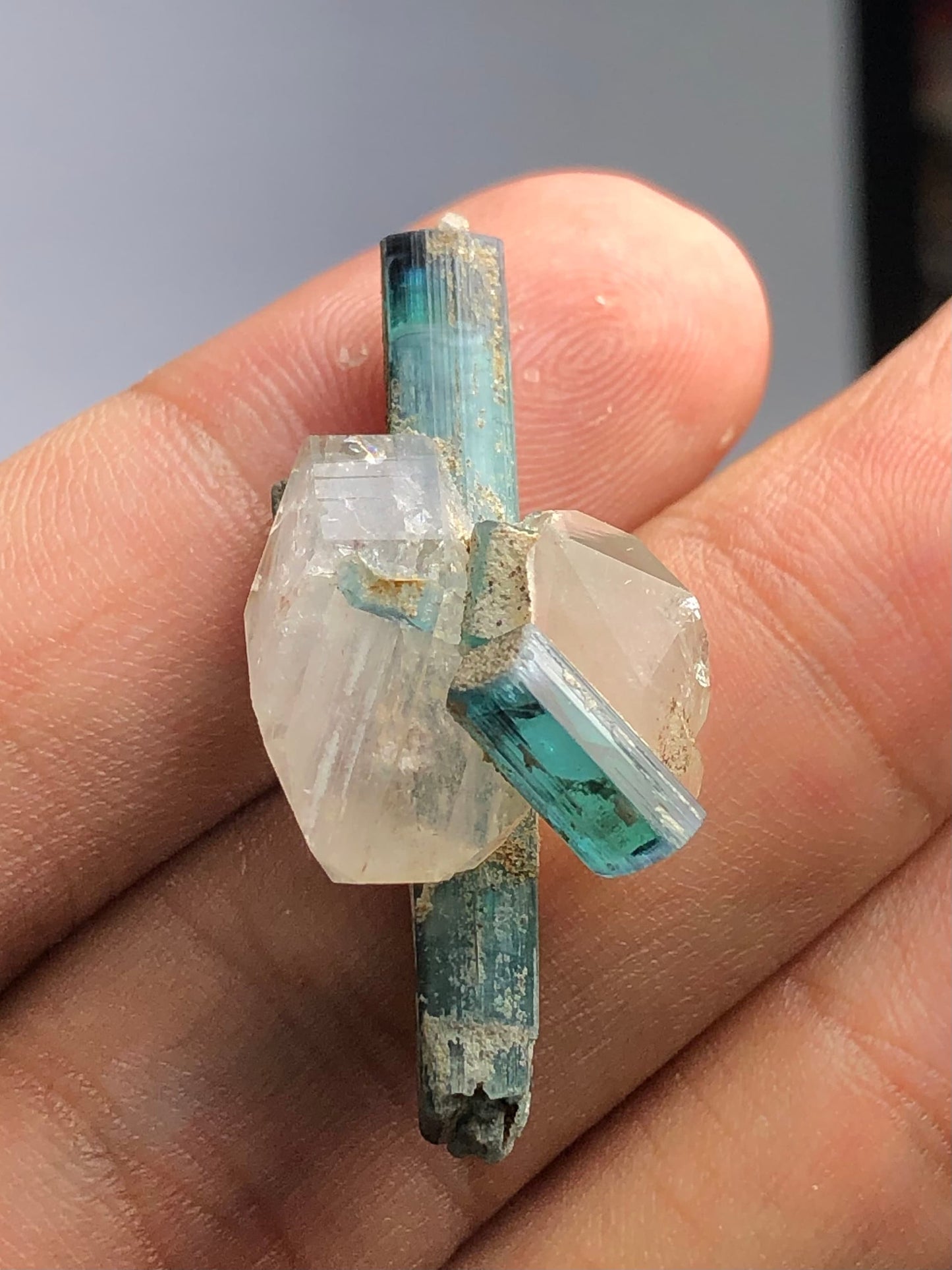 Natural blue tourmaline crystal combined whith quartz