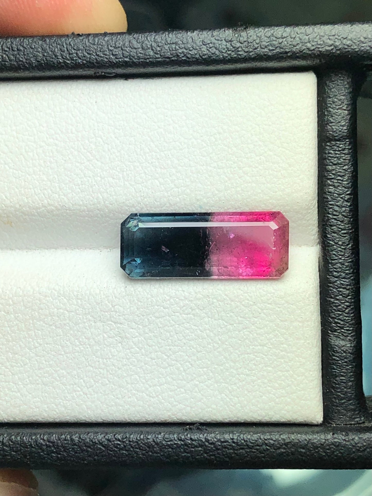 4 carat unique bi colour tourmaline origin Afghanistan