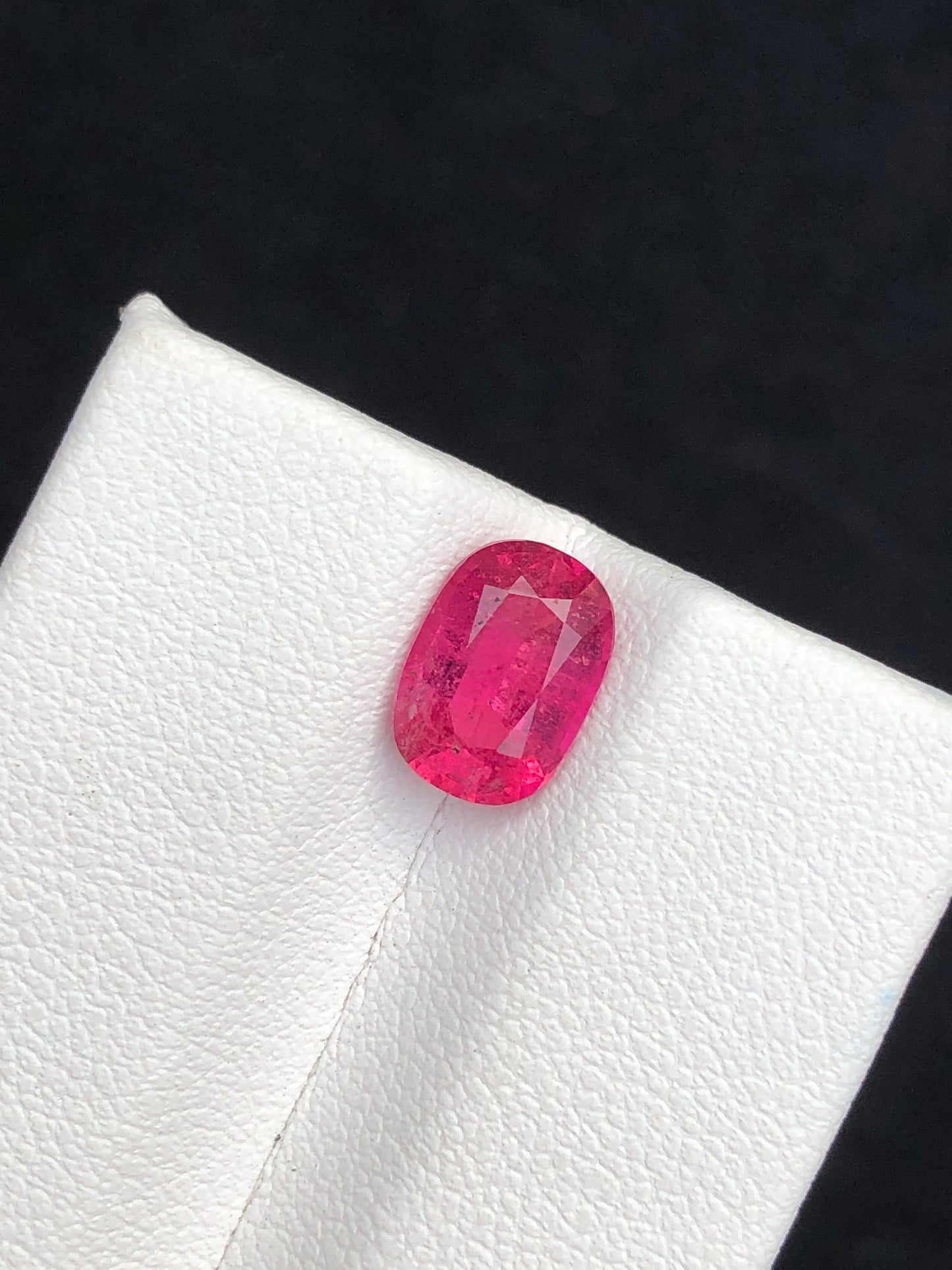 Rubilight tourmaline 1.70 carat