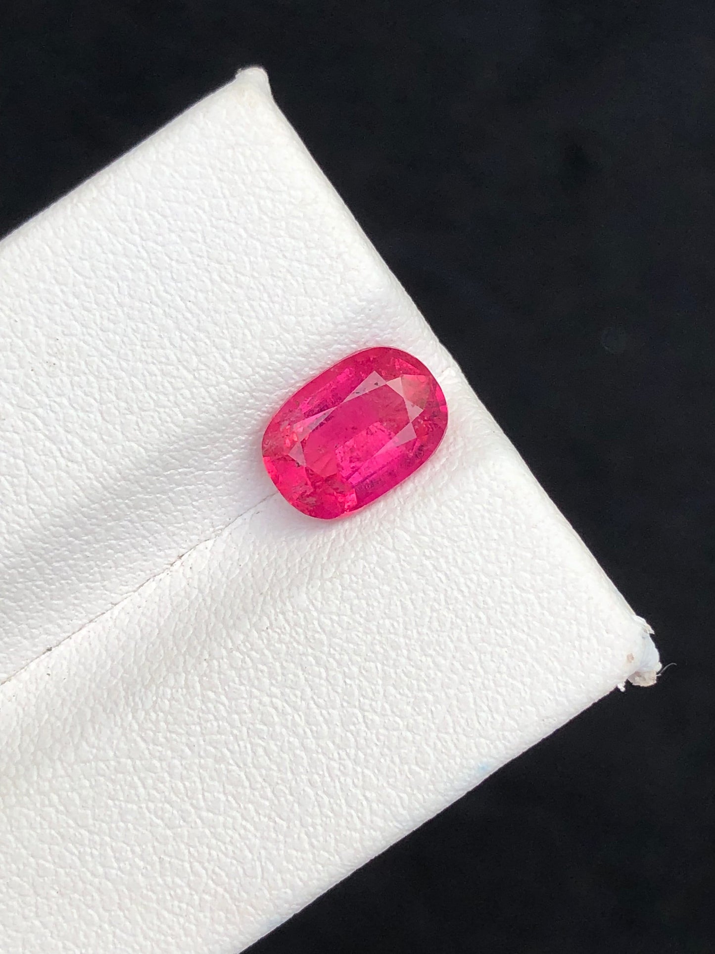 Rubilight tourmaline 1.70 carat