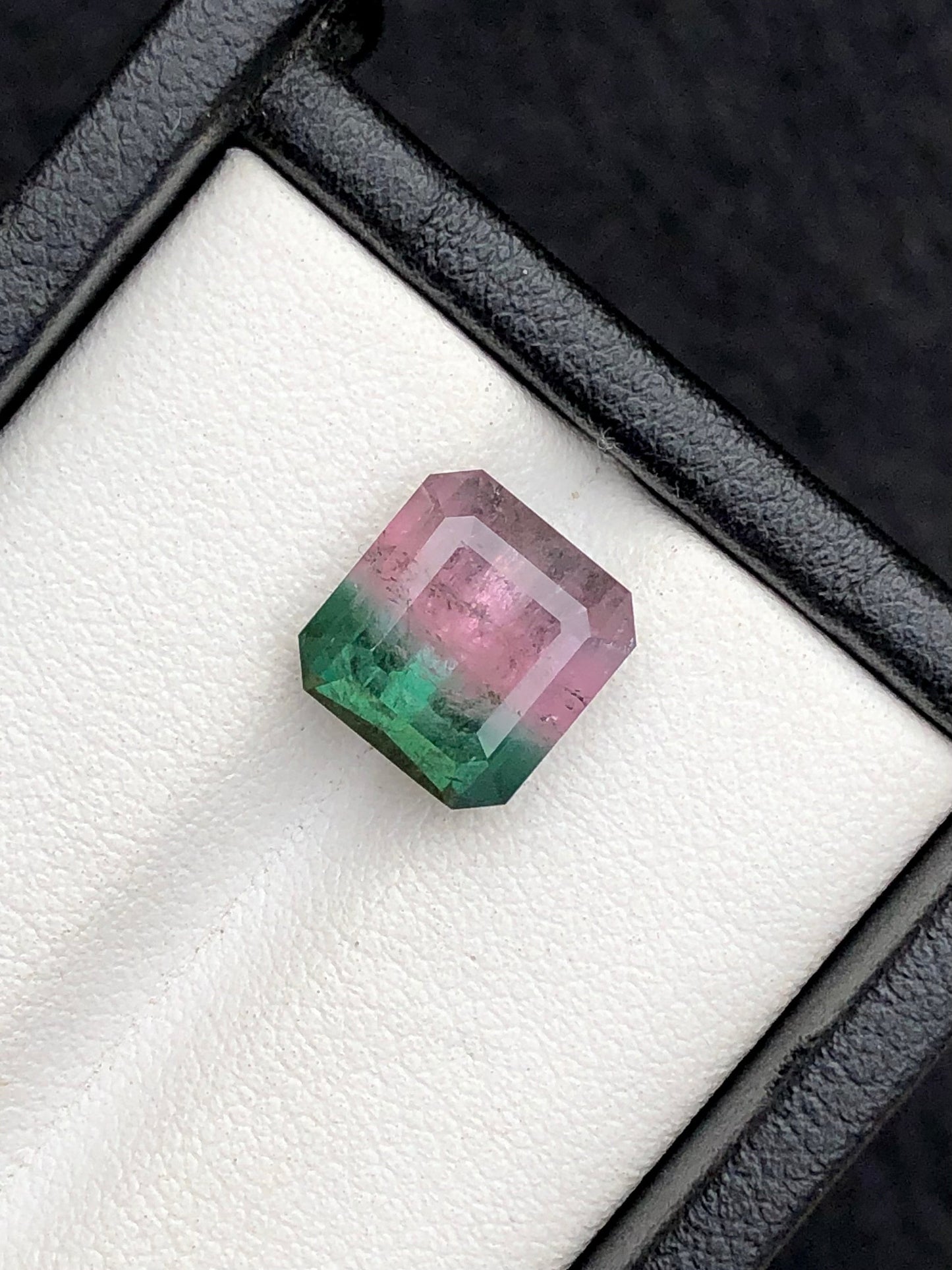 4.55 carat watermelon tourmaline origin Afghanistan dimension:9*9*7mm