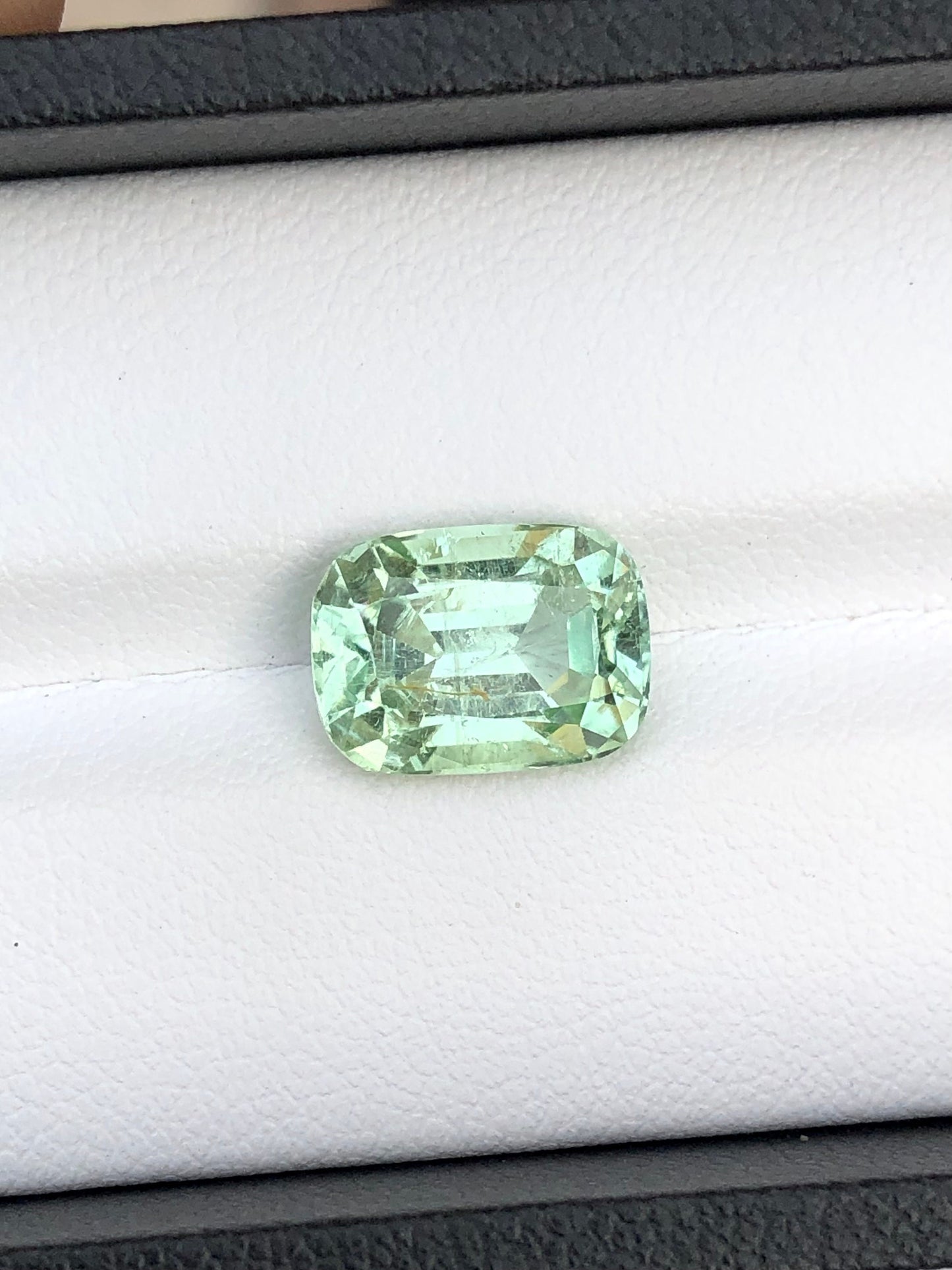 Natural Sea foam tourmaline 4.70 carat