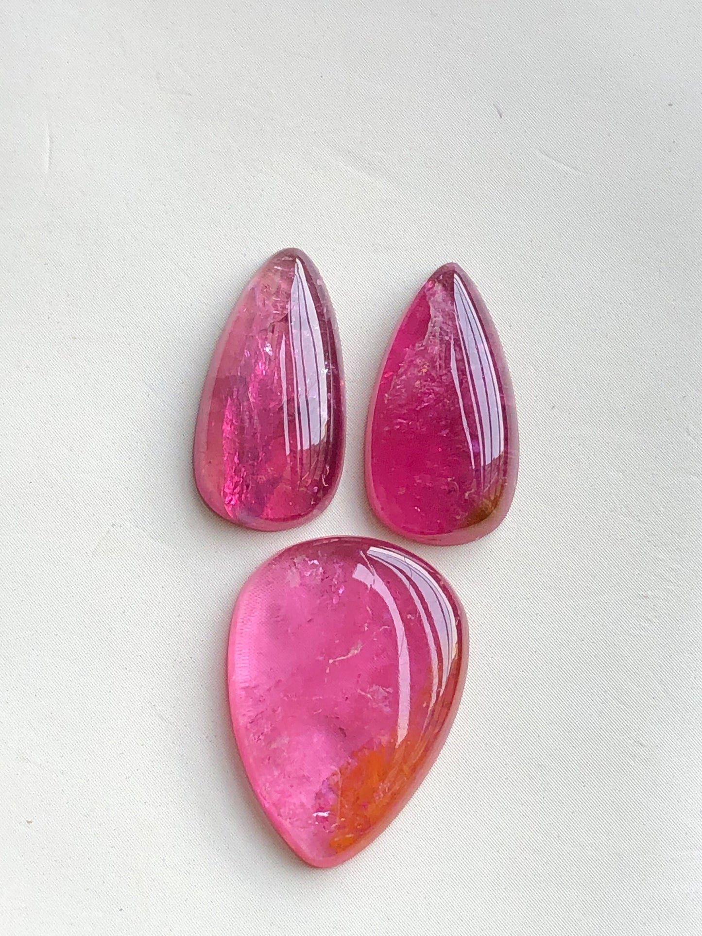 Pairs set tourmaline cabochons lot 20.80 carats