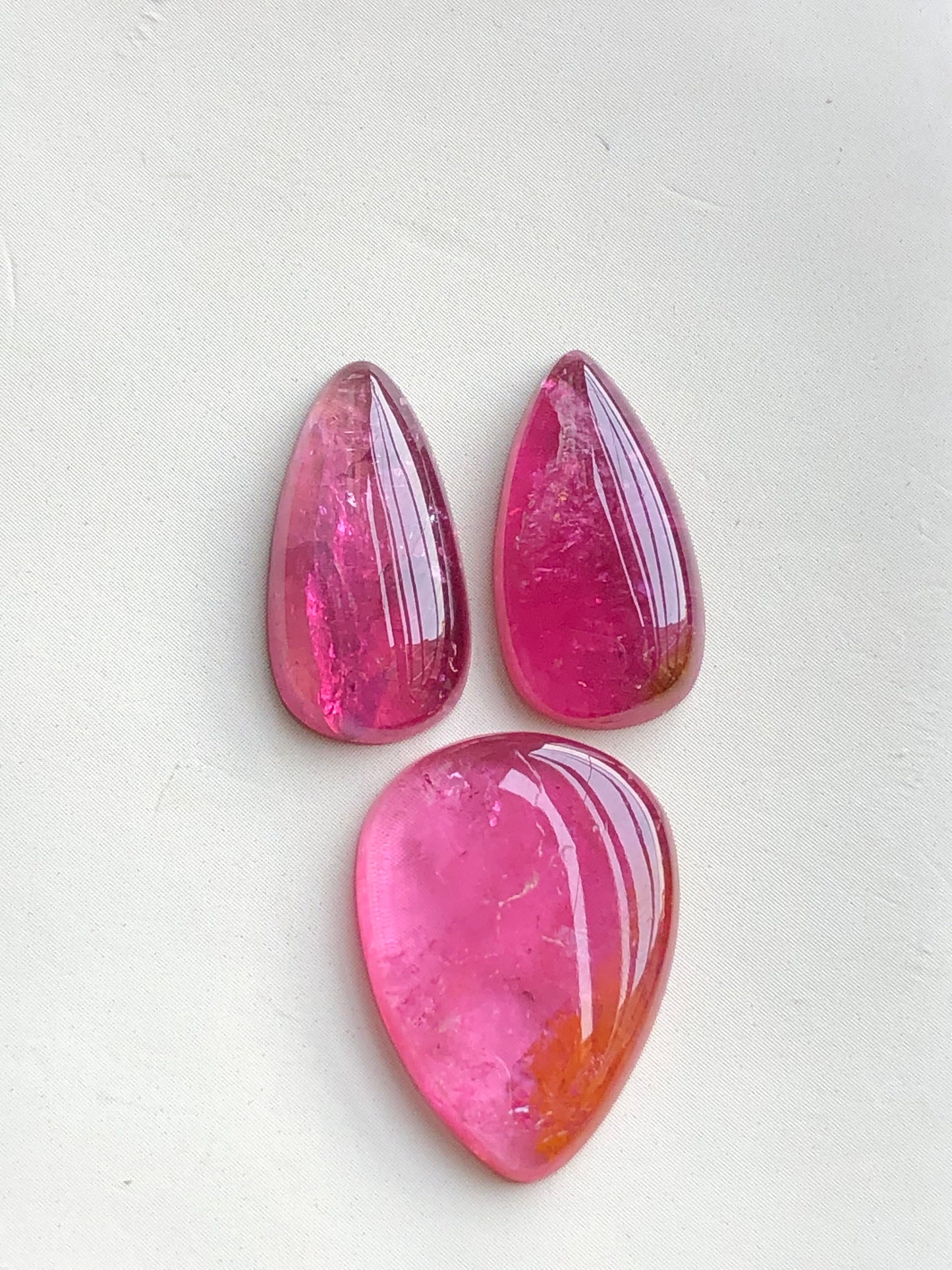 Pairs set tourmaline cabochons lot 20.80 carats