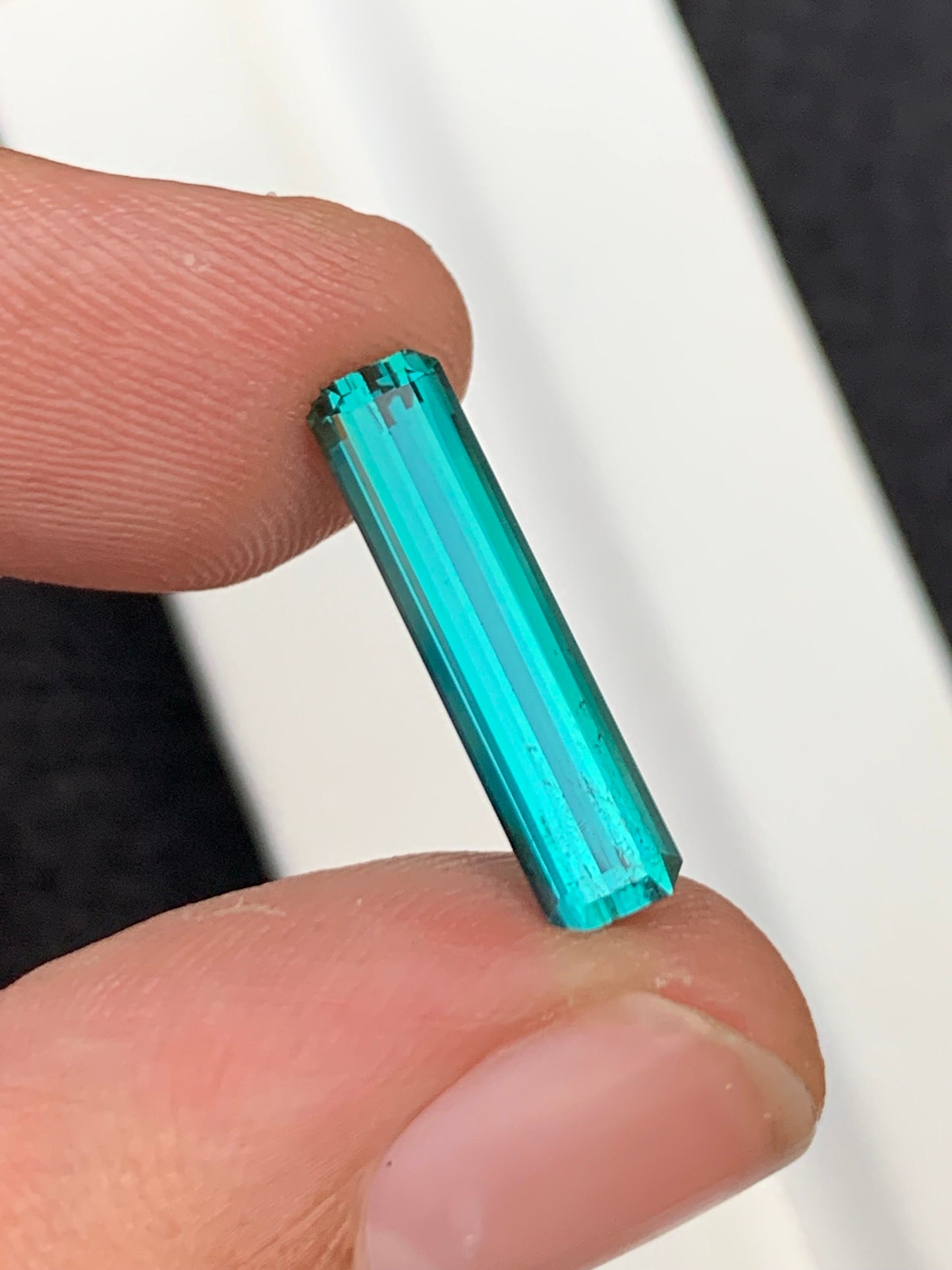 3.60 carat neon blue tourmaline origin Afghanistan dimension:19*4.5*4mm