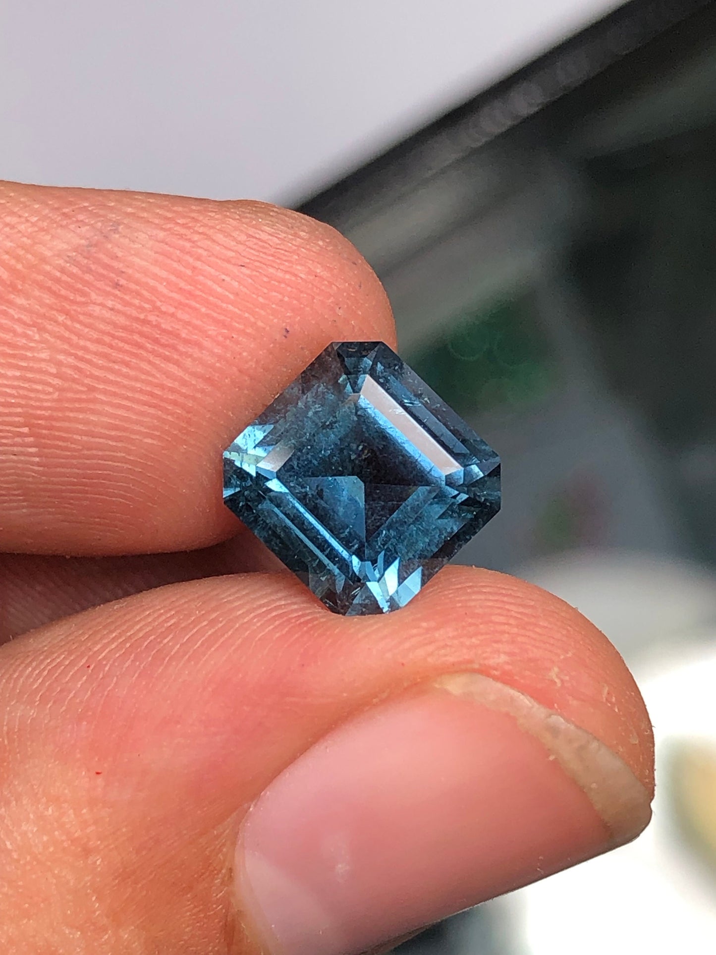 3.30 ct faceted blue tourmaline dimension:9*8*7mm