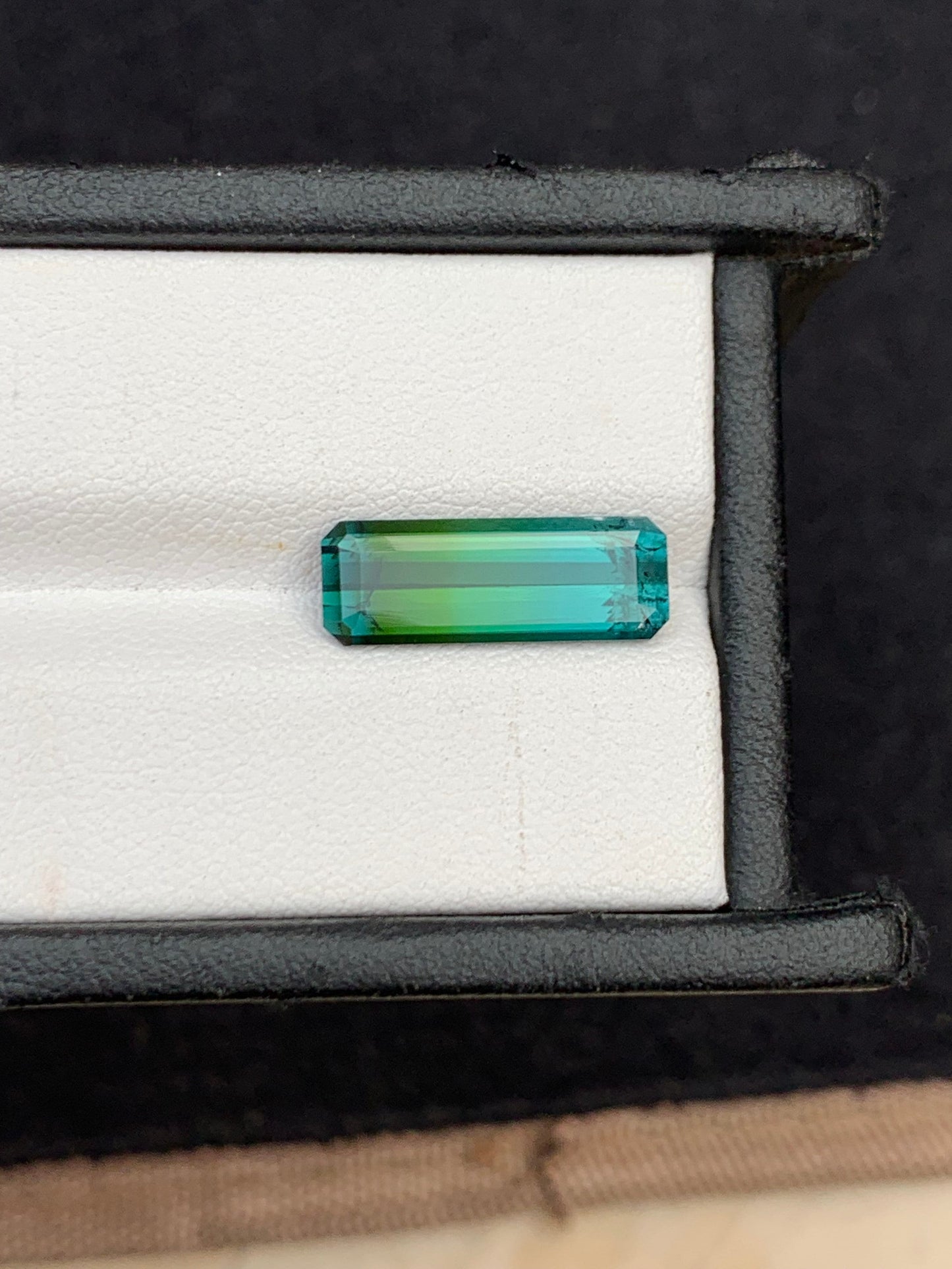 4.15 ct faceted tri colour tourmaline dimension:17*6*4mm