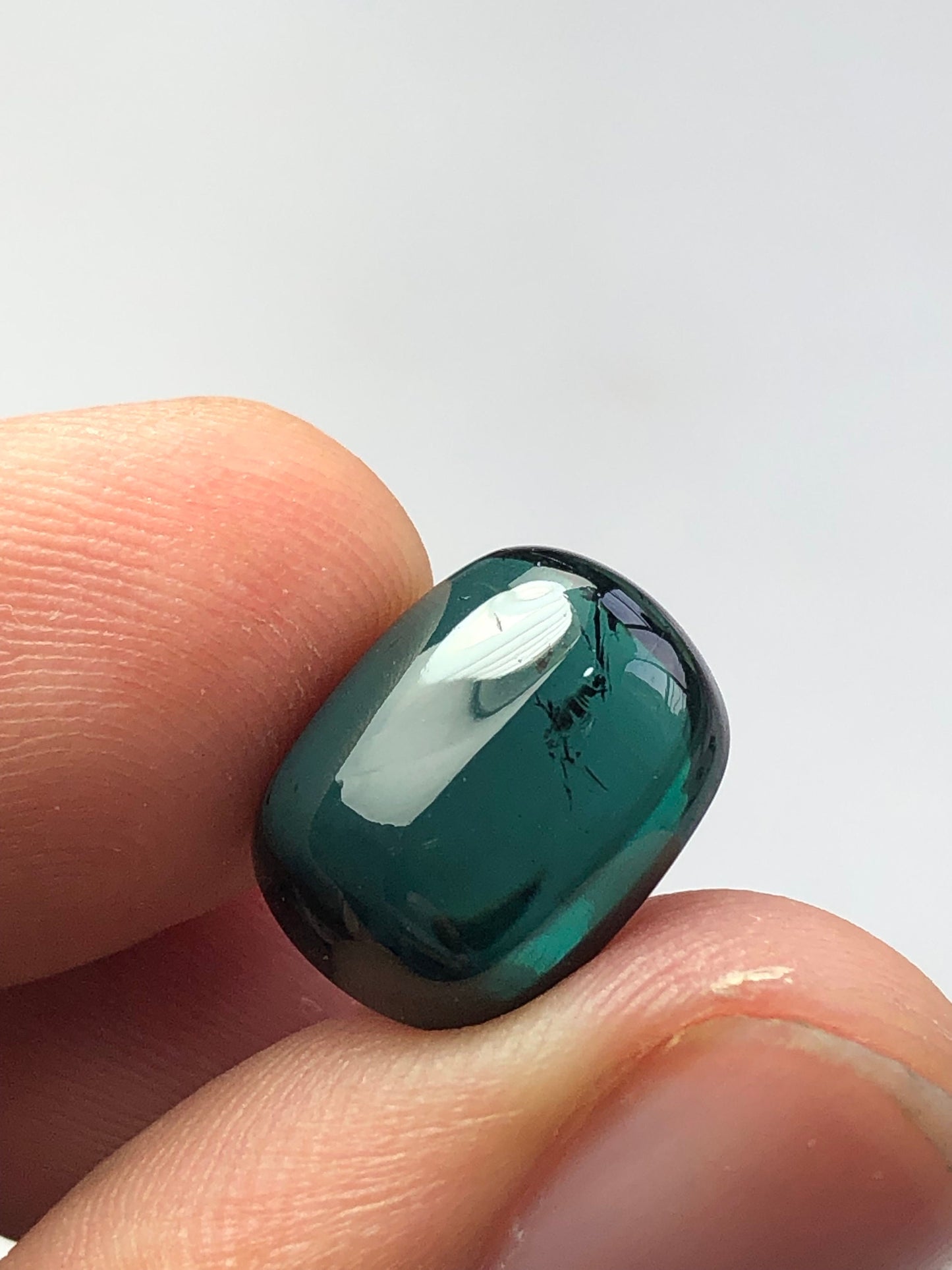 Dark blue tourmaline cabochon 8 carat