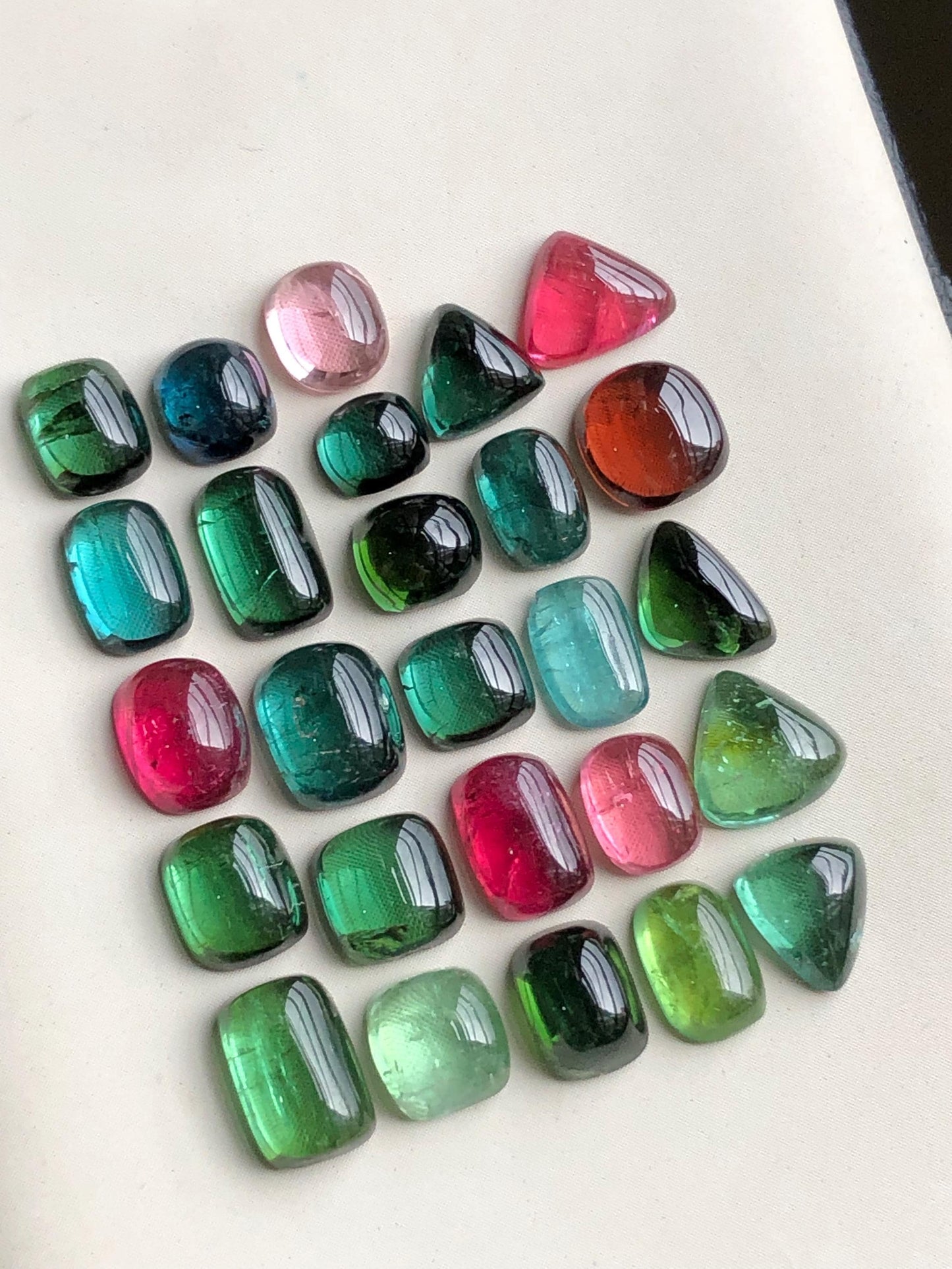 Multi colours tourmaline cabochons lot 32.60 carats