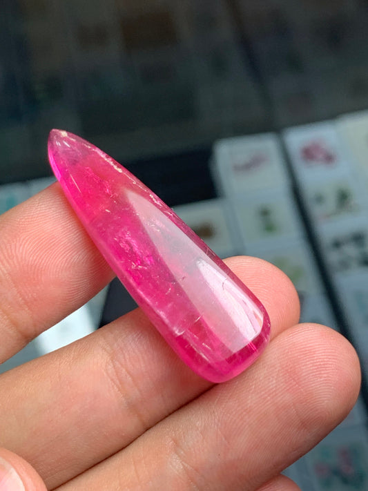 26 ct hot pink tourmaline cabochon dimension:42*12*5mm