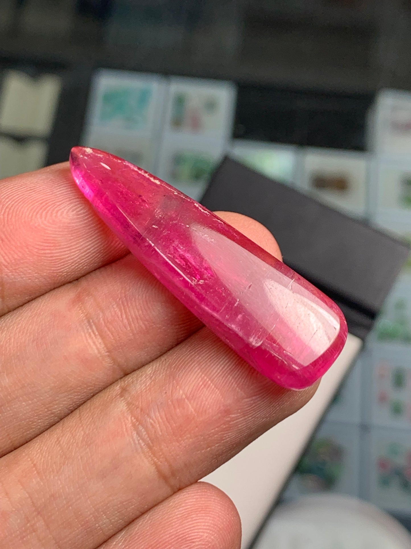 26 ct hot pink tourmaline cabochon dimension:42*12*5mm