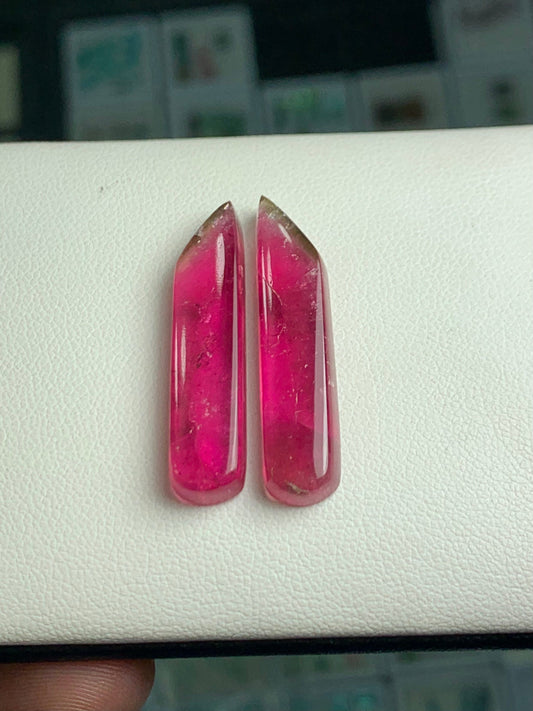 25 ct bi colour tourmaline cabochon pair dimension:32*8*5