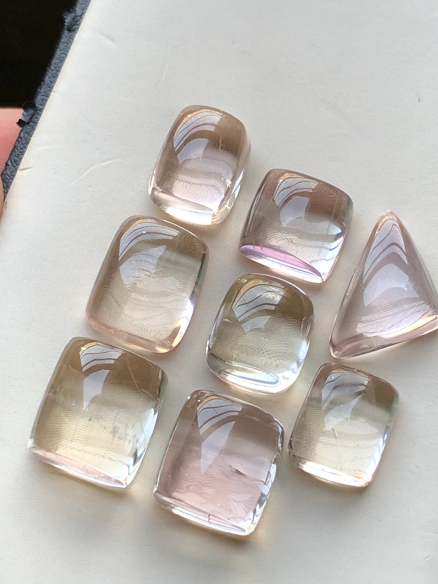 Kunzite cabochons lot 90.90 carats