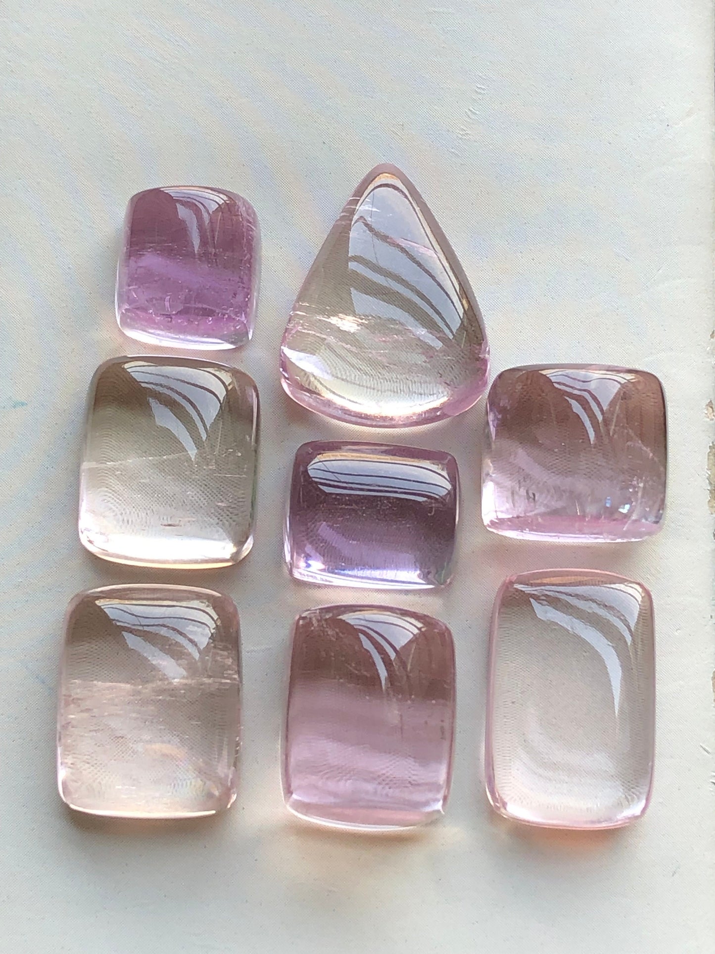 Kunzite cabochons lot 140 carats