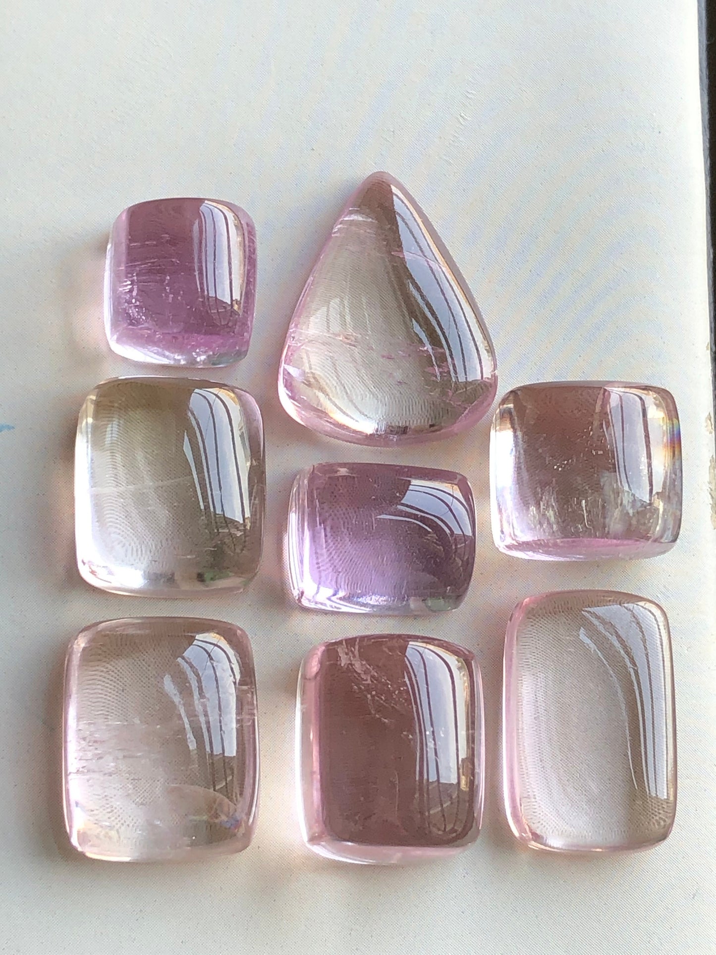 Kunzite cabochons lot 140 carats