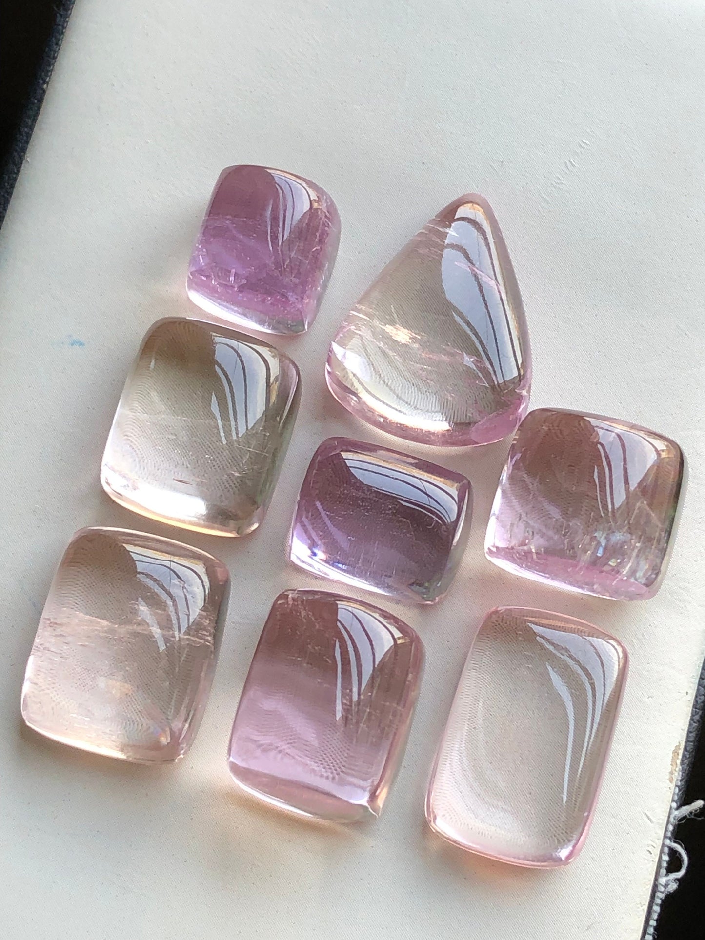 Kunzite cabochons lot 140 carats