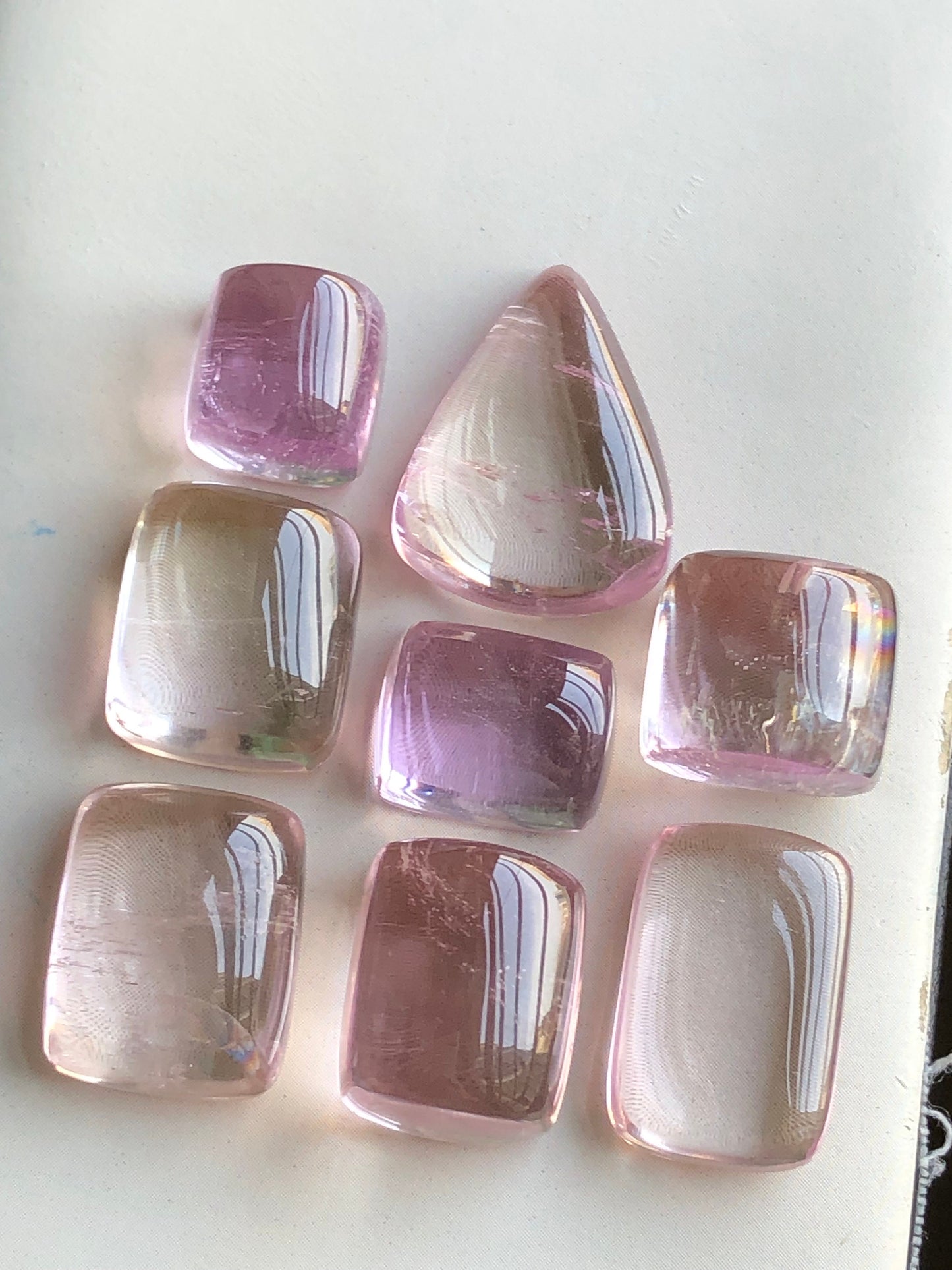 Kunzite cabochons lot 140 carats