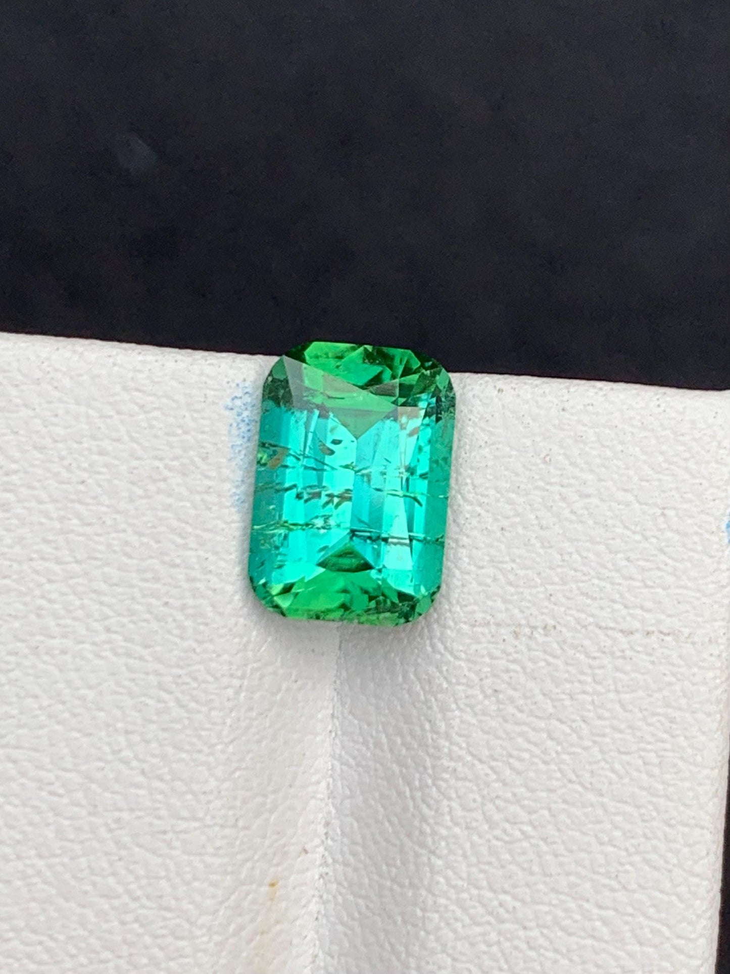 4 ct faceted bluish green tourmaline dimension:11*8*6mm