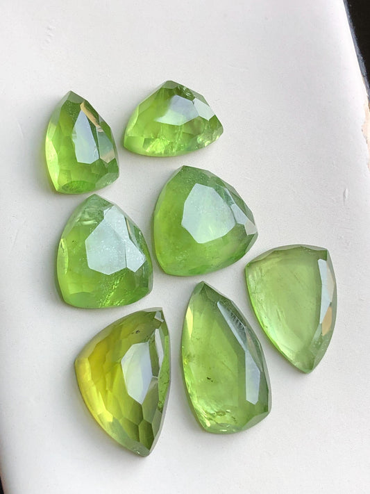 70 carats Peridot rose cuts lot