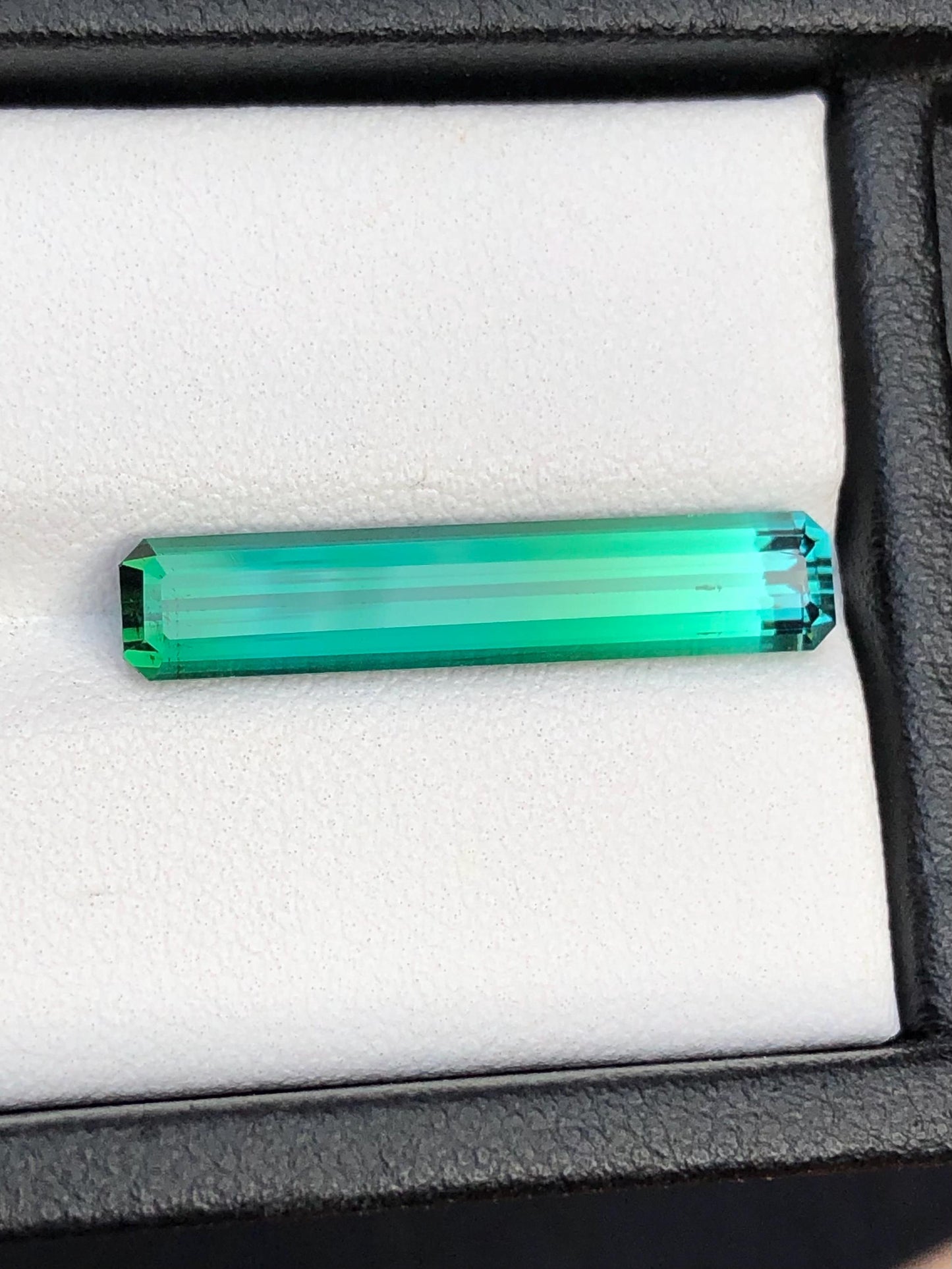 5 ct faceted blue green tourmaline dimension:24*5*4mm