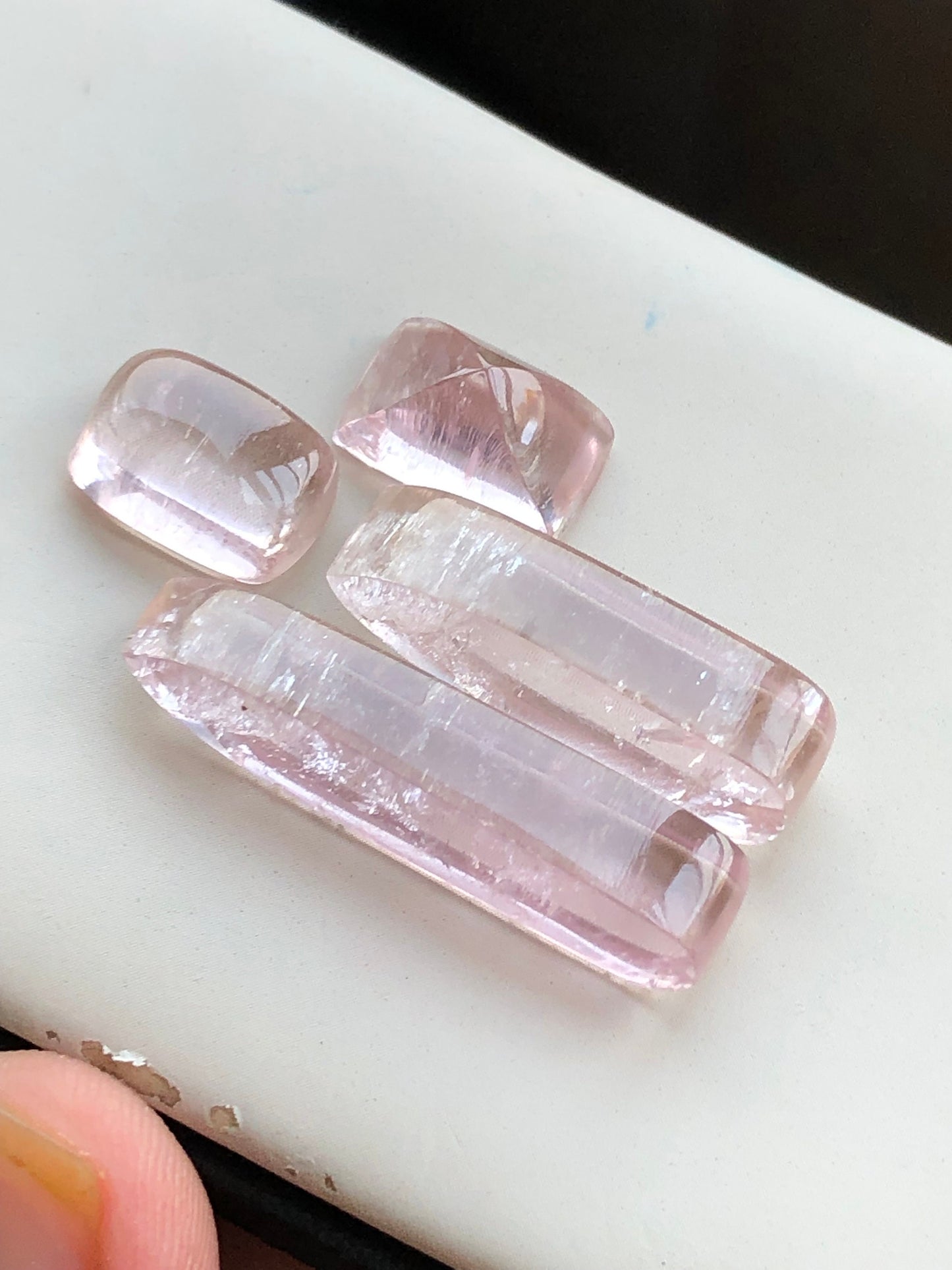 Kunzite cabochons lot 58.30 carats