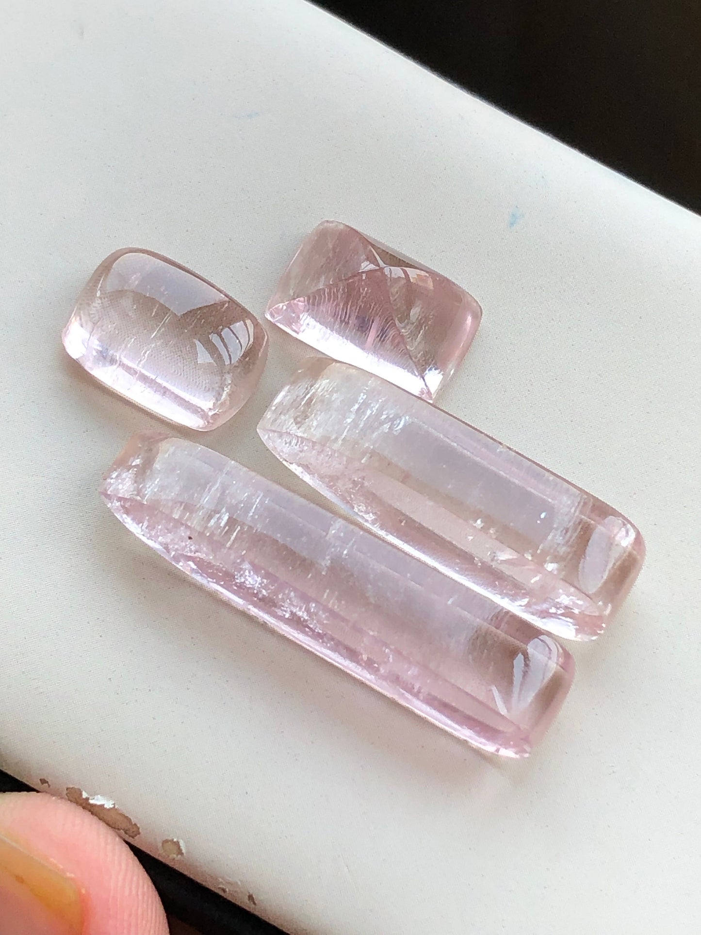 Kunzite cabochons lot 58.30 carats