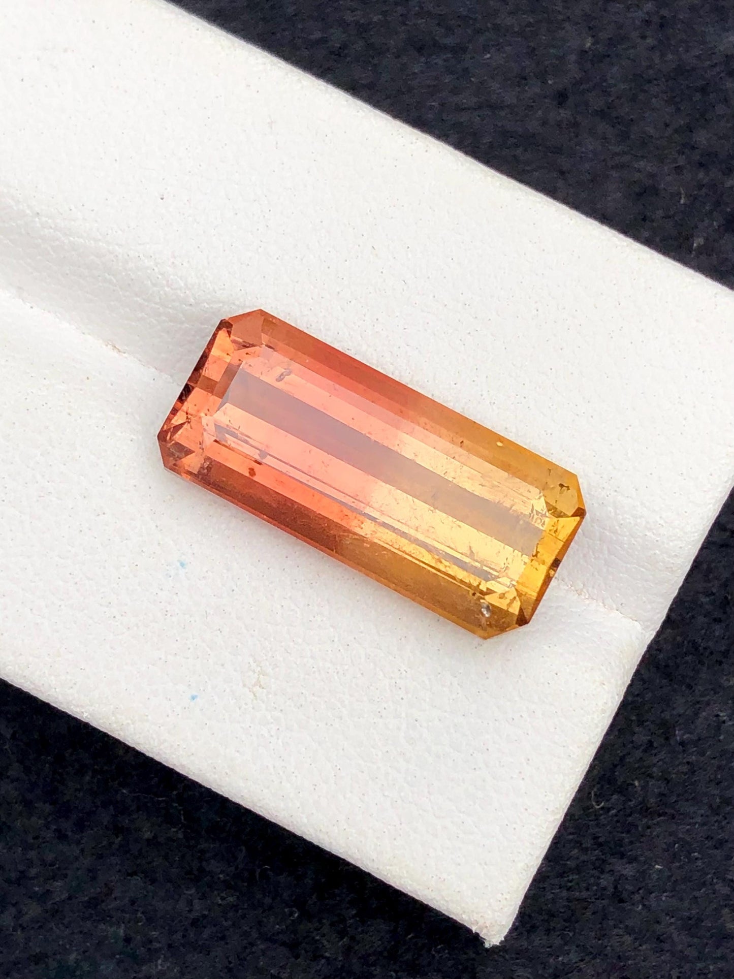 11.40 ct faceted unique bi colour tourmaline dimension:20*9*7mm