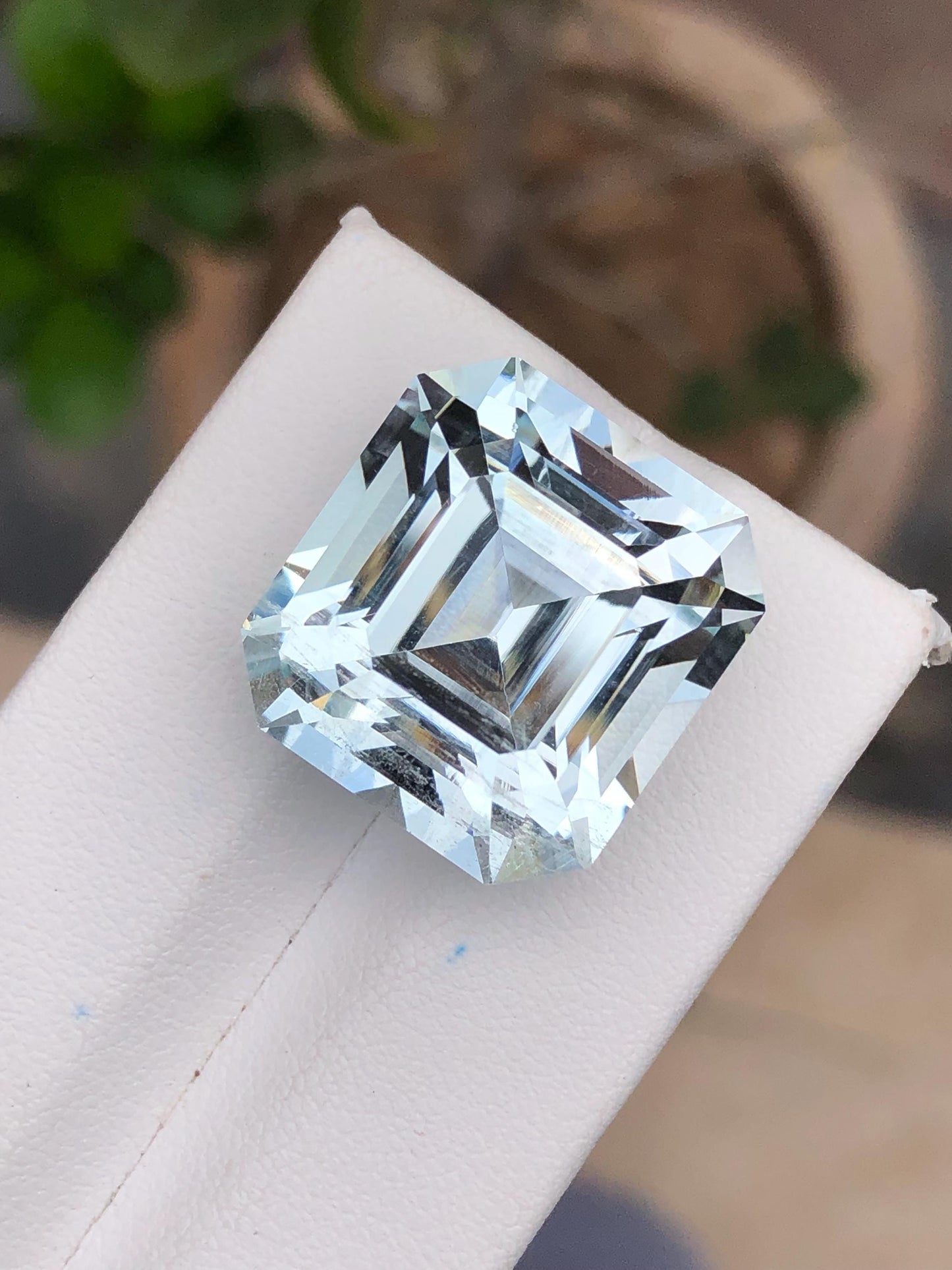 33 ct faceted aquamarine dimension:19*19*15mm