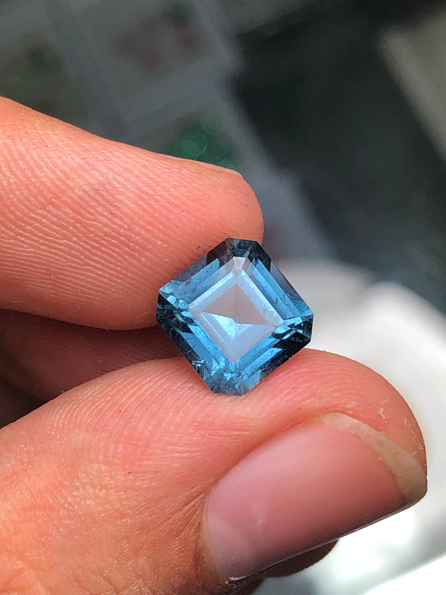 3.30 ct faceted blue tourmaline dimension:9*8*7mm