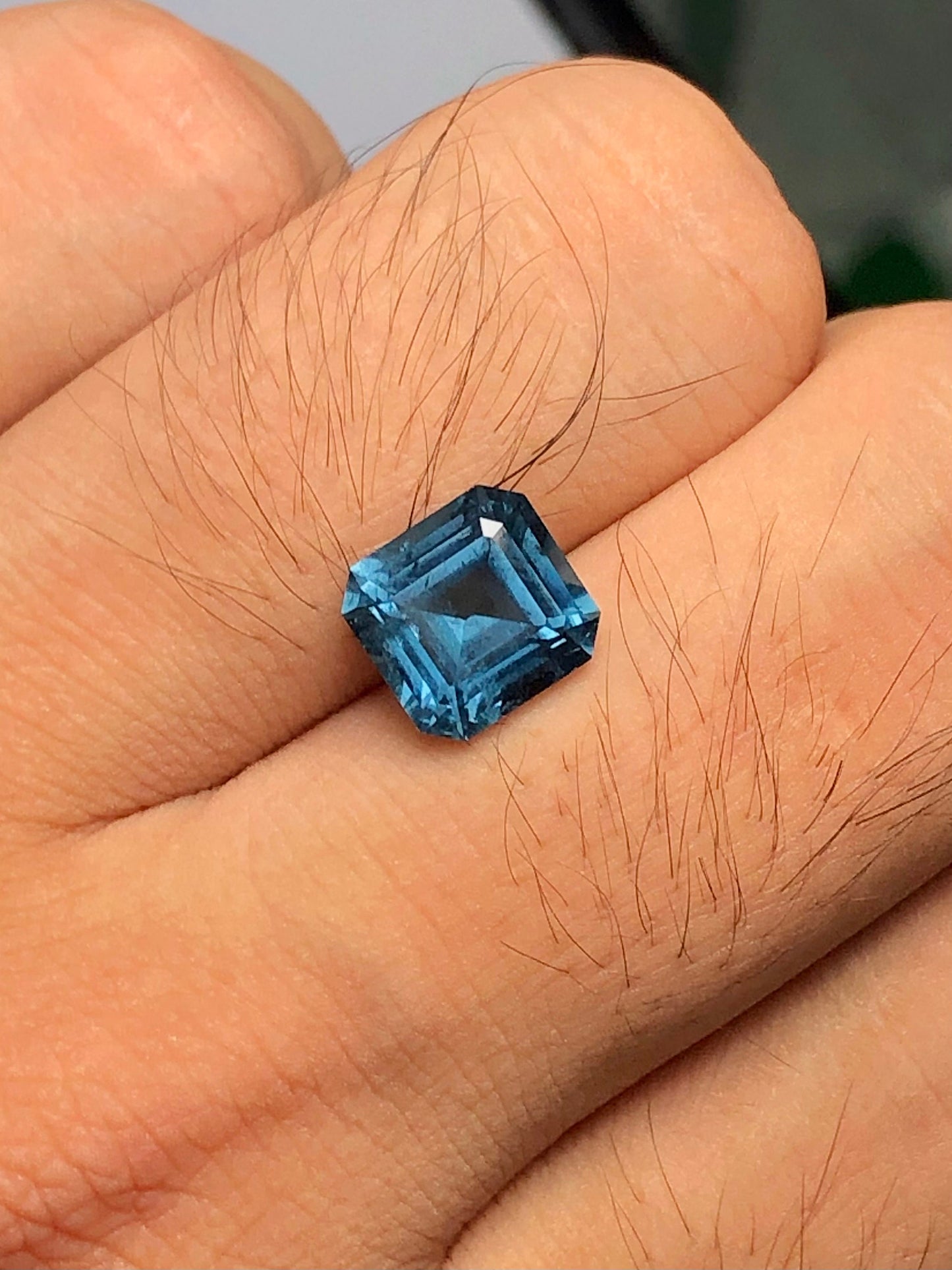 3.30 ct faceted blue tourmaline dimension:9*8*7mm