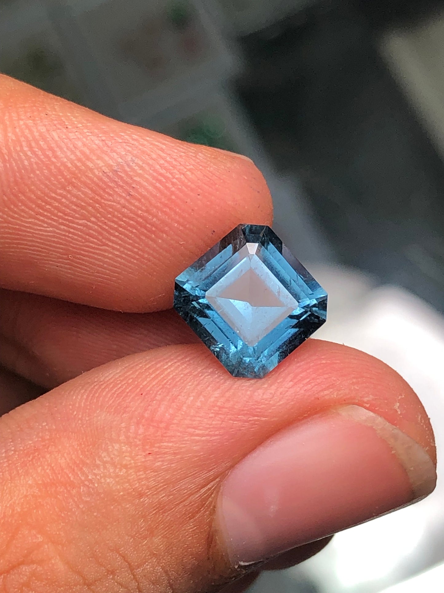 3.30 ct faceted blue tourmaline dimension:9*8*7mm