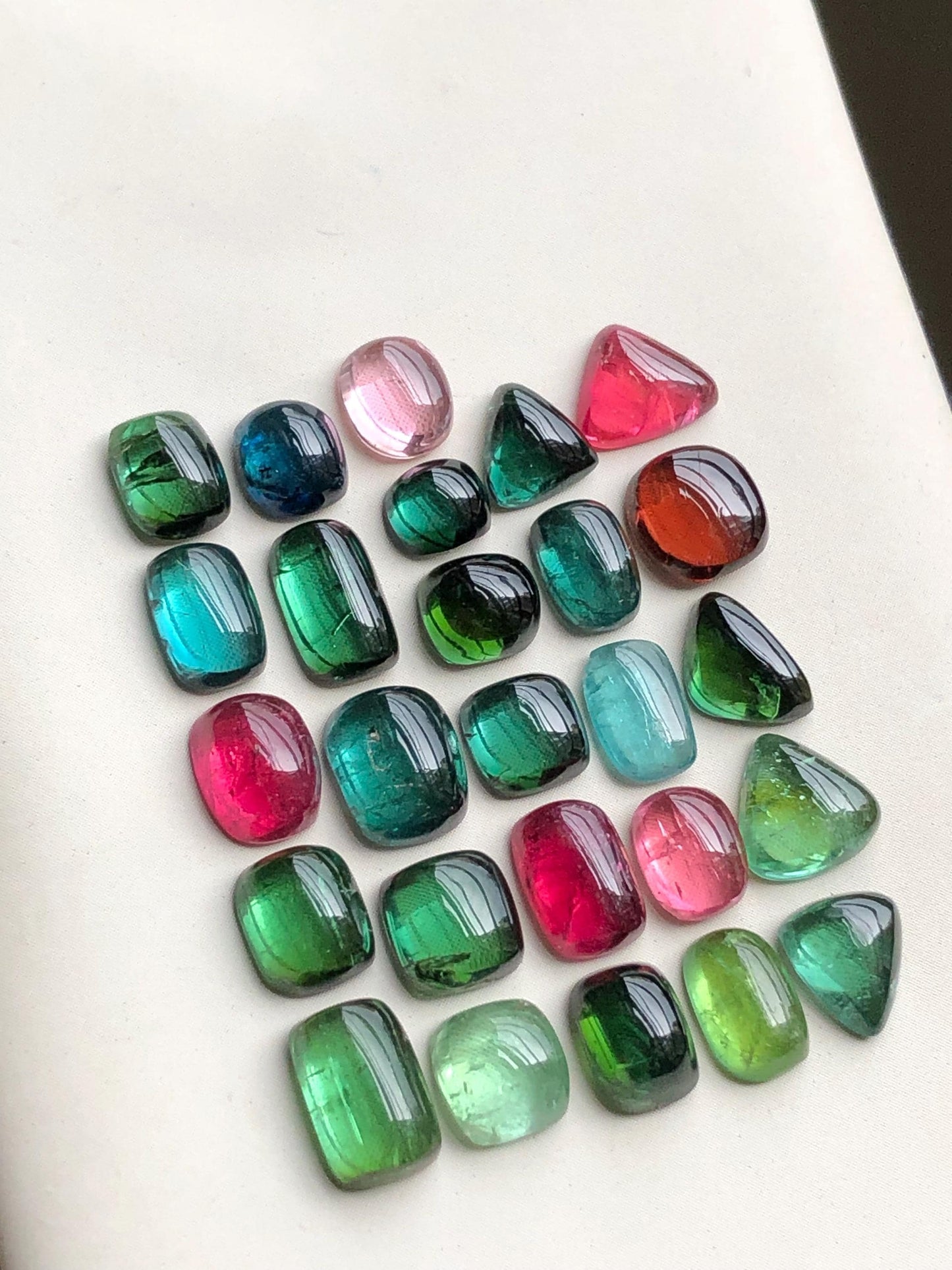 Multi colours tourmaline cabochons lot 32.60 carats