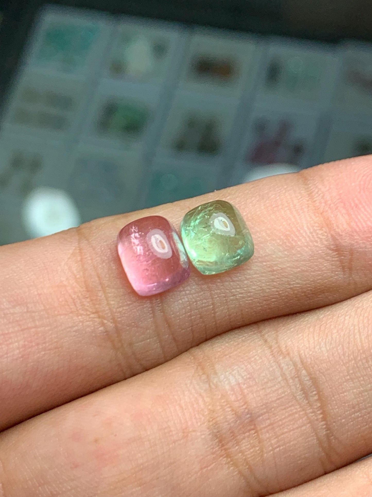 5.60 ct green and pink tourmaline cabochons size:9mm & 8mm