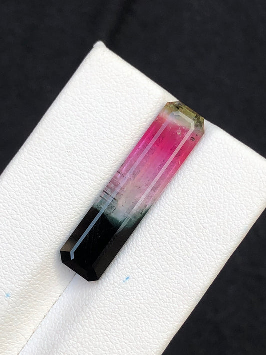 9.20 ct unique tri colour tourmaline