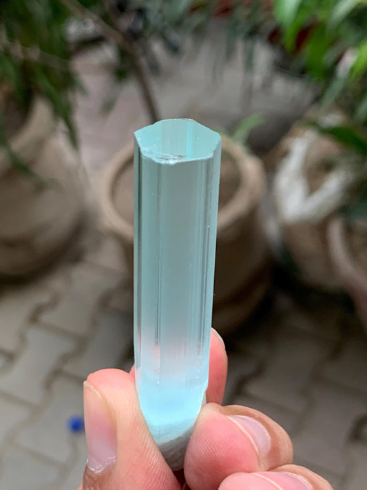 18 gram natural aquamarine crystal