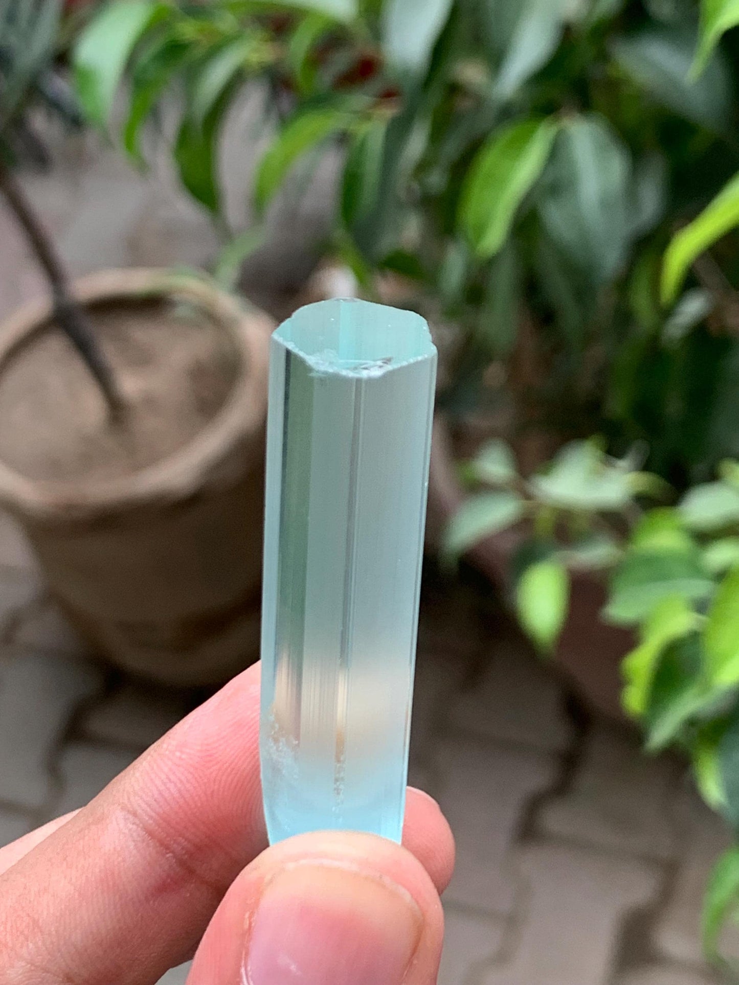 18 gram natural aquamarine crystal