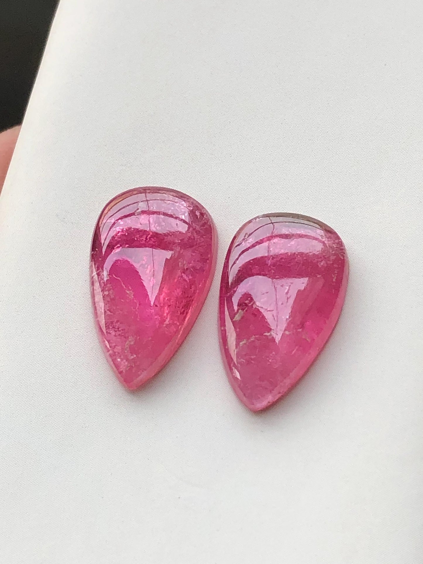 15.90 carats pink tourmaline pair cabochon