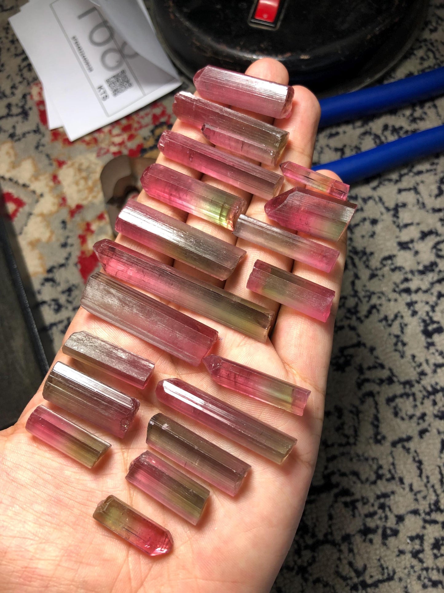 106 grams top quality facet grade tourmaline crystals