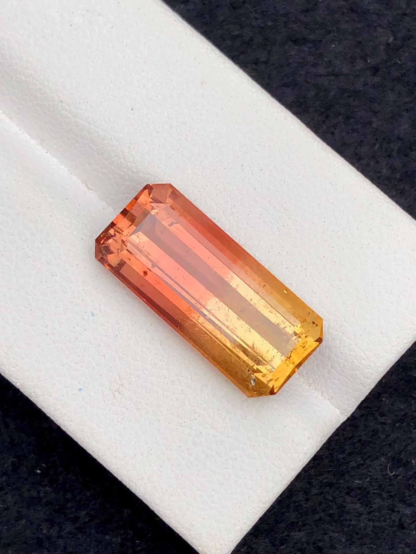 11.40 ct faceted unique bi colour tourmaline dimension:20*9*7mm