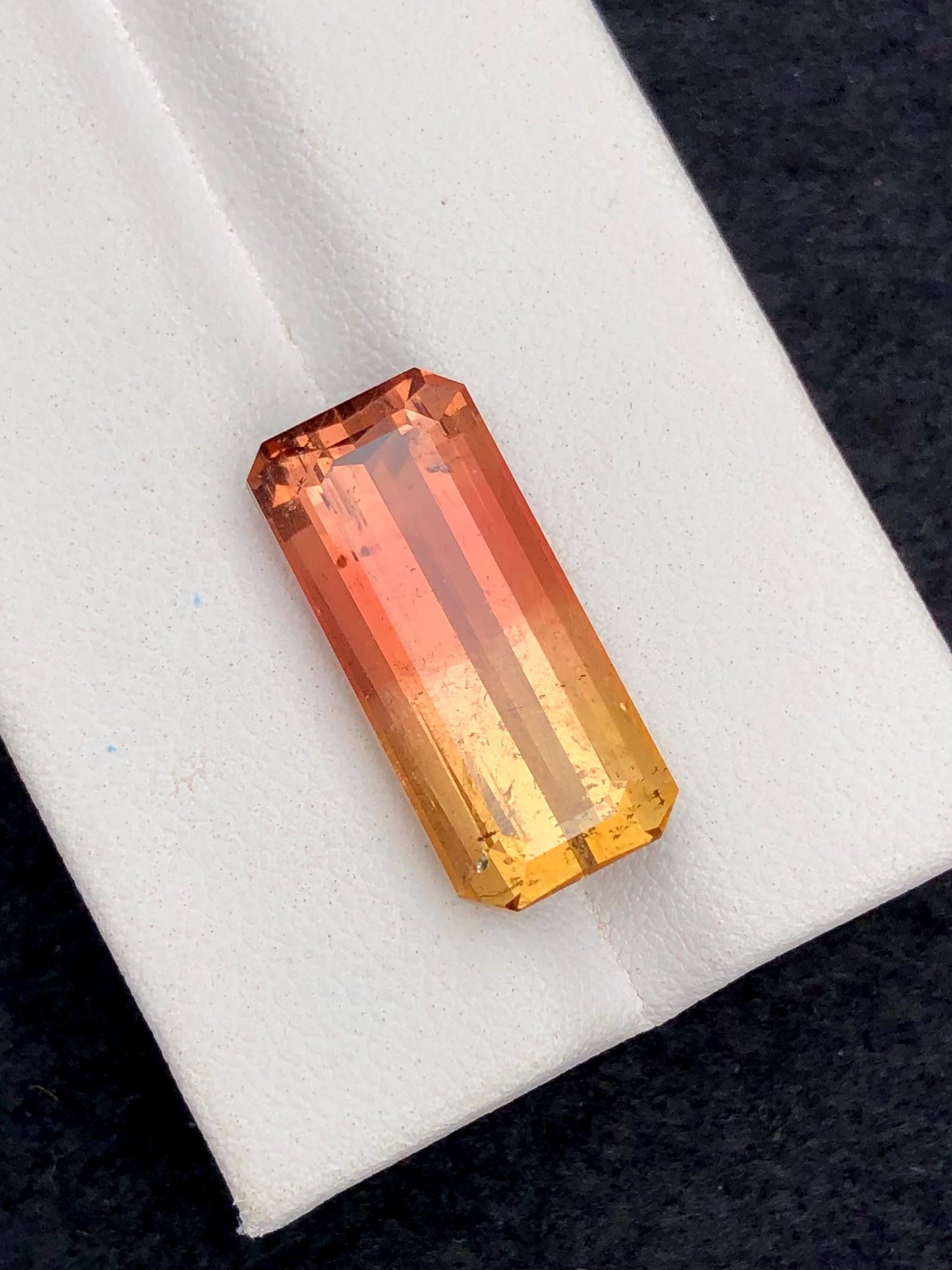 11.40 ct faceted unique bi colour tourmaline dimension:20*9*7mm