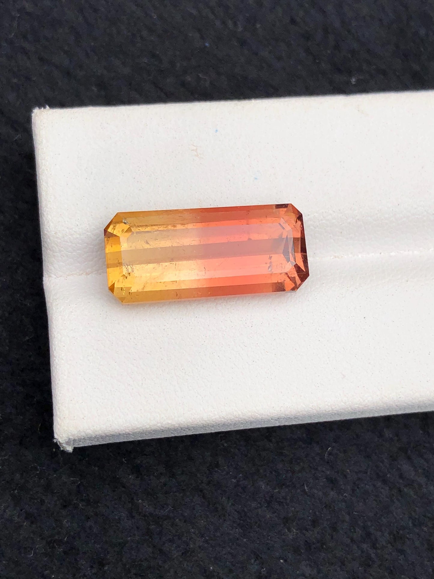 11.40 ct faceted unique bi colour tourmaline dimension:20*9*7mm