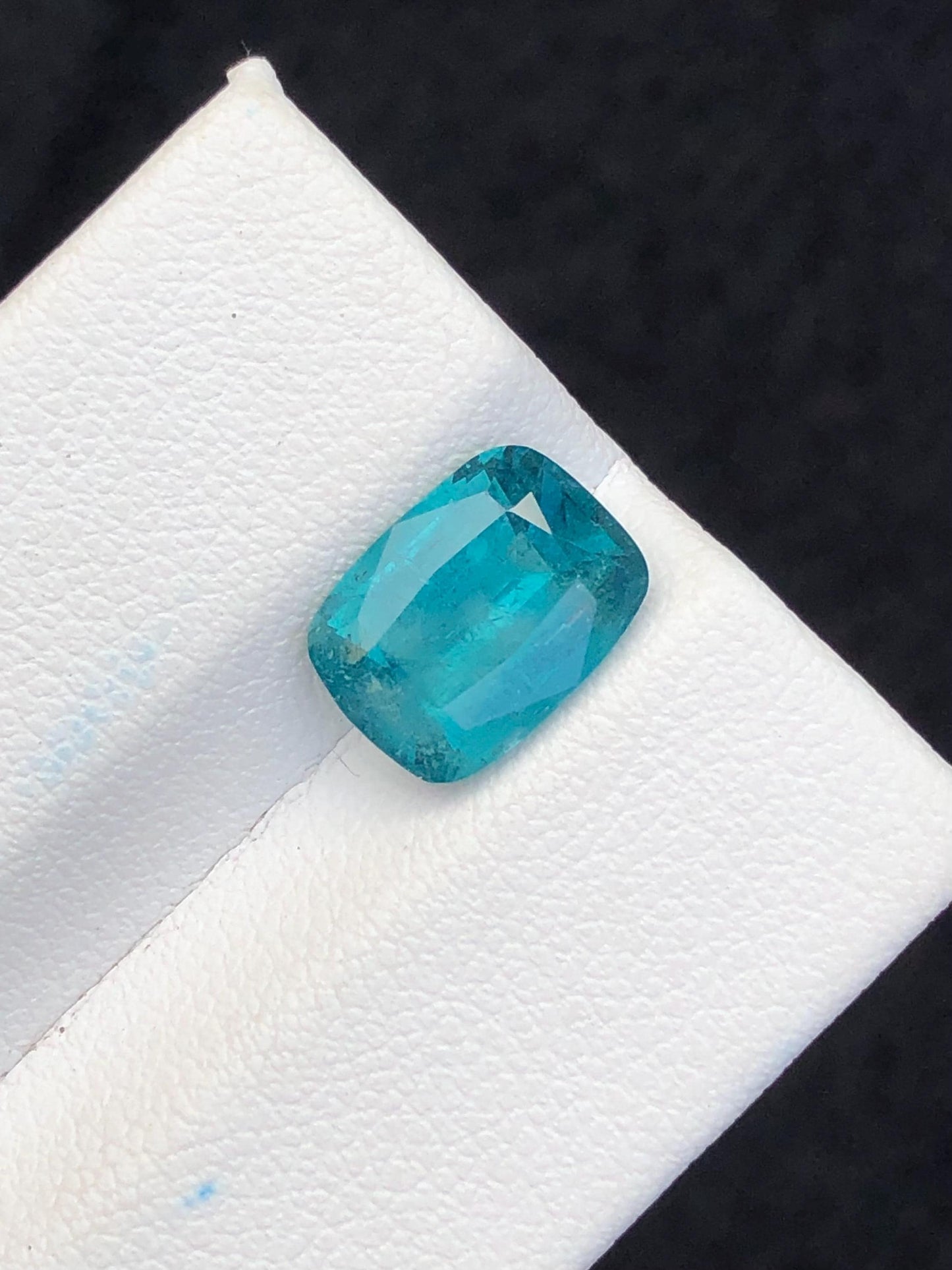 3 ct faceted blue tourmaline dimension:10*8*5mm