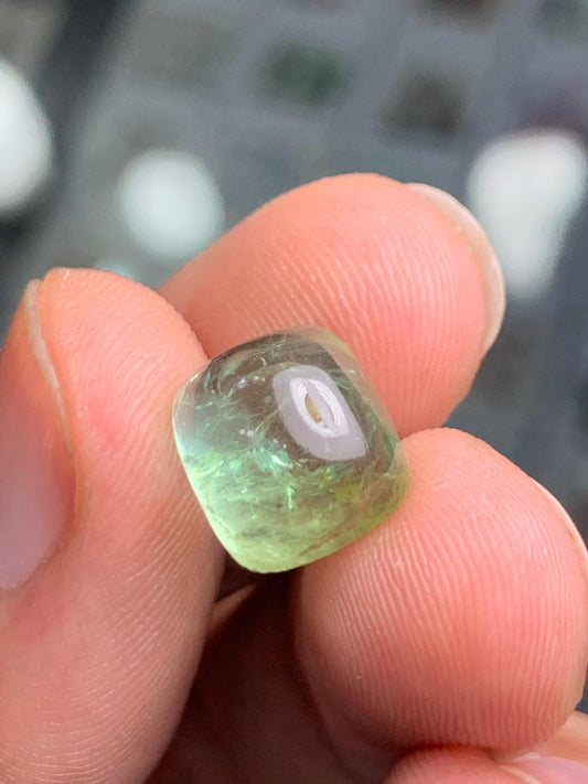 6.80 ct mint tourmaline cabochon dimension:11*10*7mm