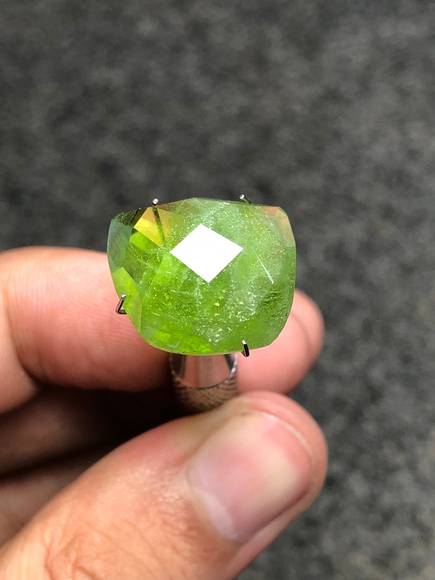 green peridot from pakistan 17 carat  dimension:16*14*7mm