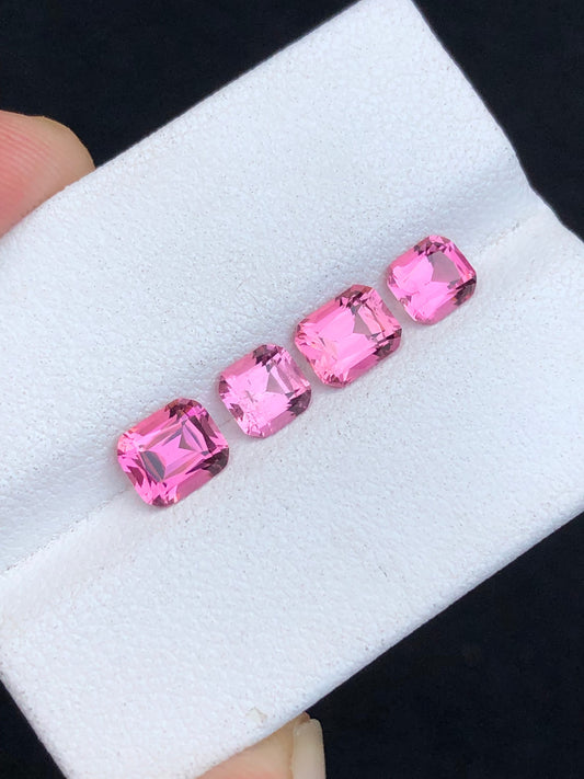 Pink tourmalines 2.70 carats origin Afghanistan natural