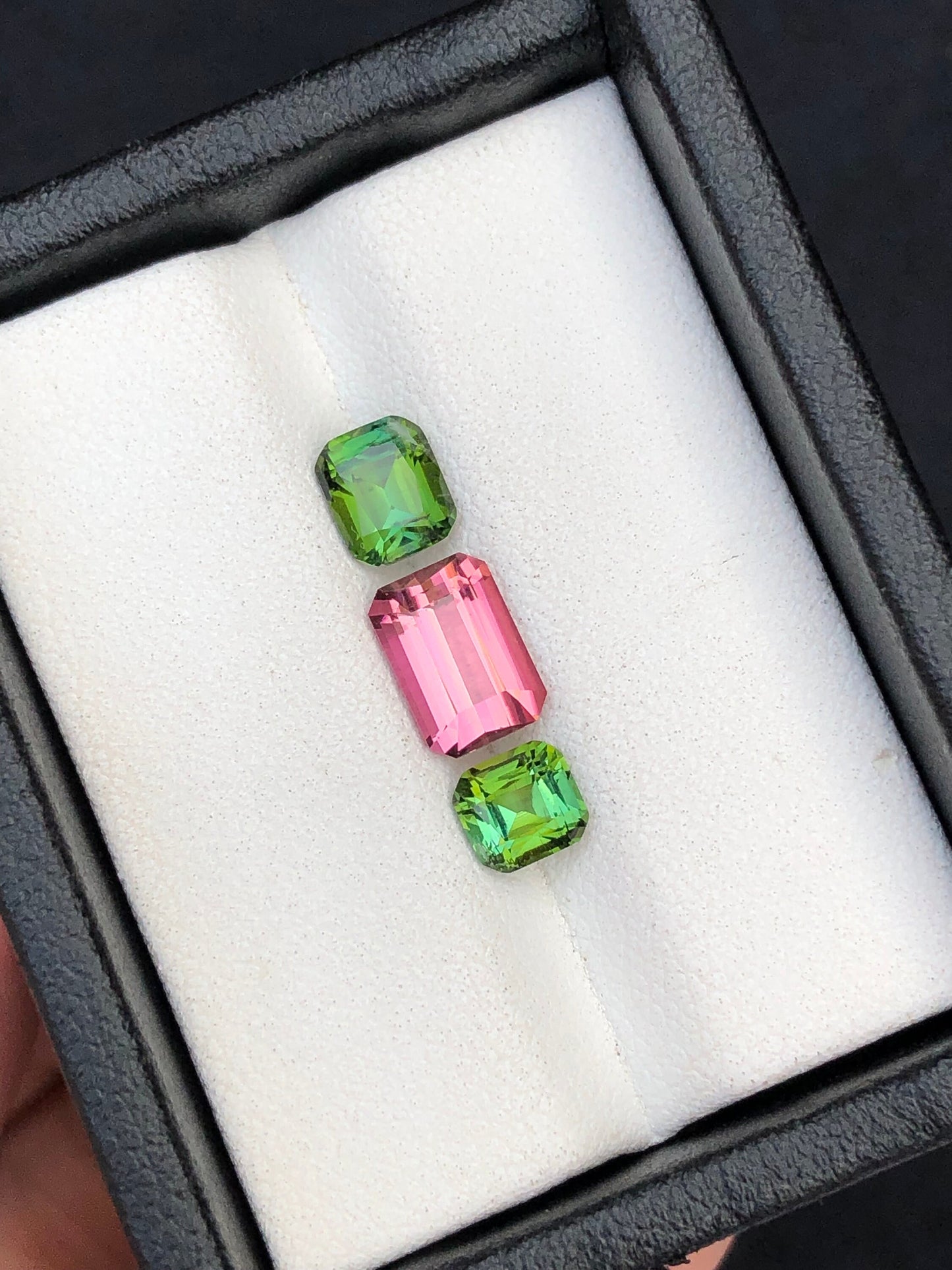 Pink and green tourmalines 3.25 carats natural from Afghanistan kunar perfect for jewellery