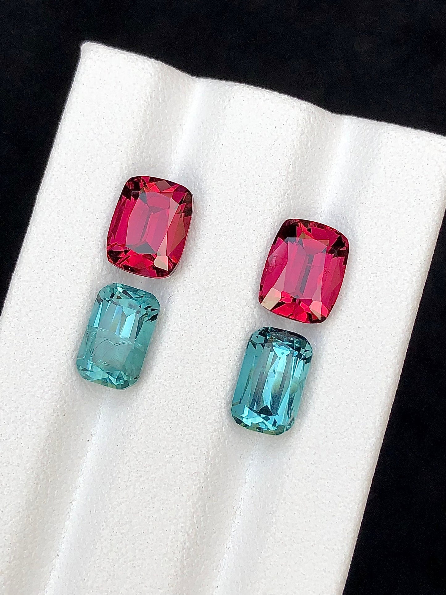 Blue tourmaline and garnet pairs 8.50 carats natural perfect for earrings