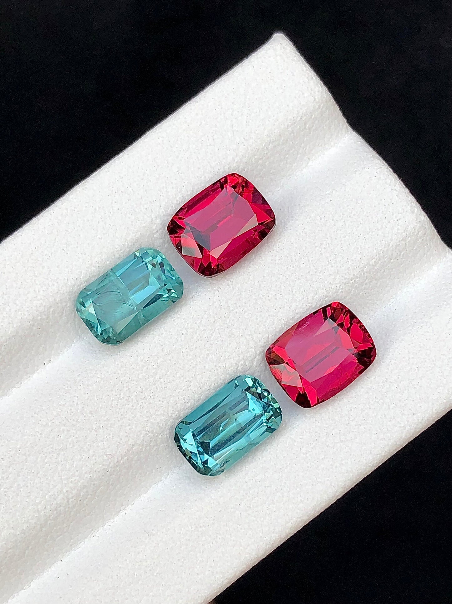 Blue tourmaline and garnet pairs 8.50 carats natural perfect for earrings