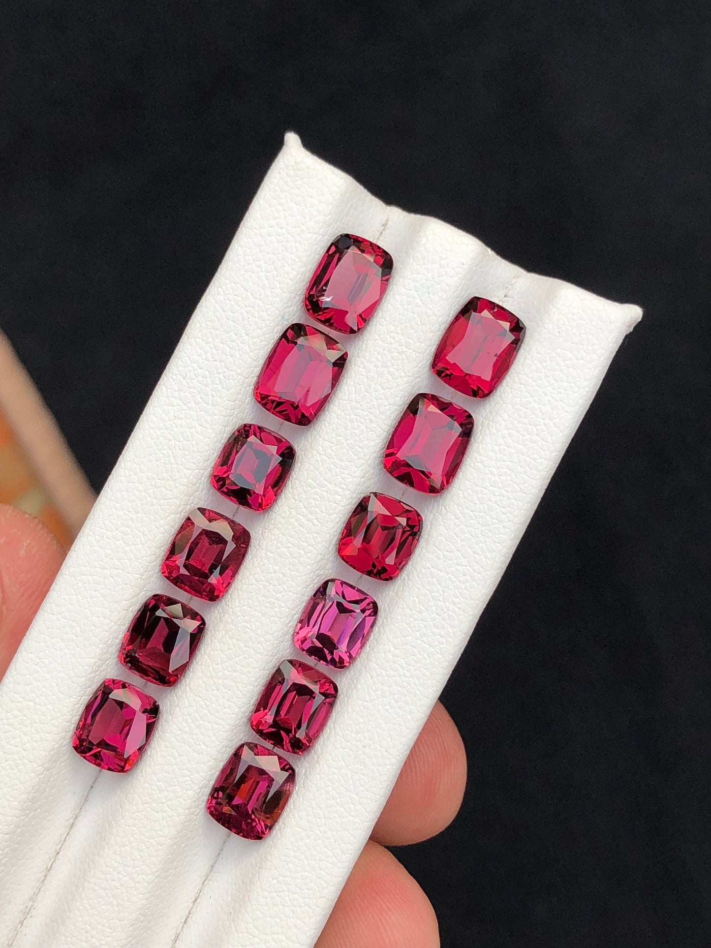 Rhodolite garnet pairs natural 23.70 carats perfect for earrings