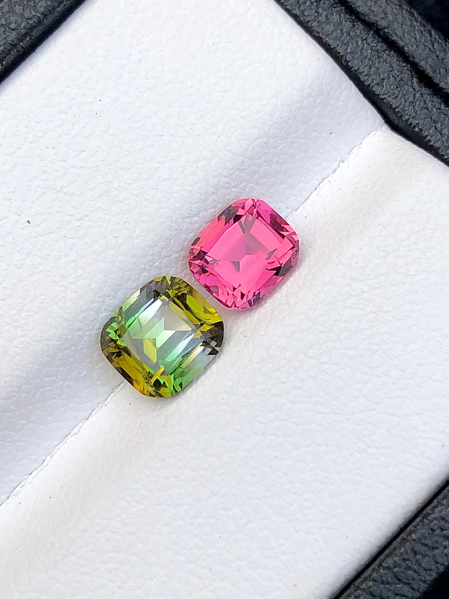 Bicolour tourmaline and pink tourmaline origin Afghanistan 2.10 carats natural perfect for jewellery,earrings